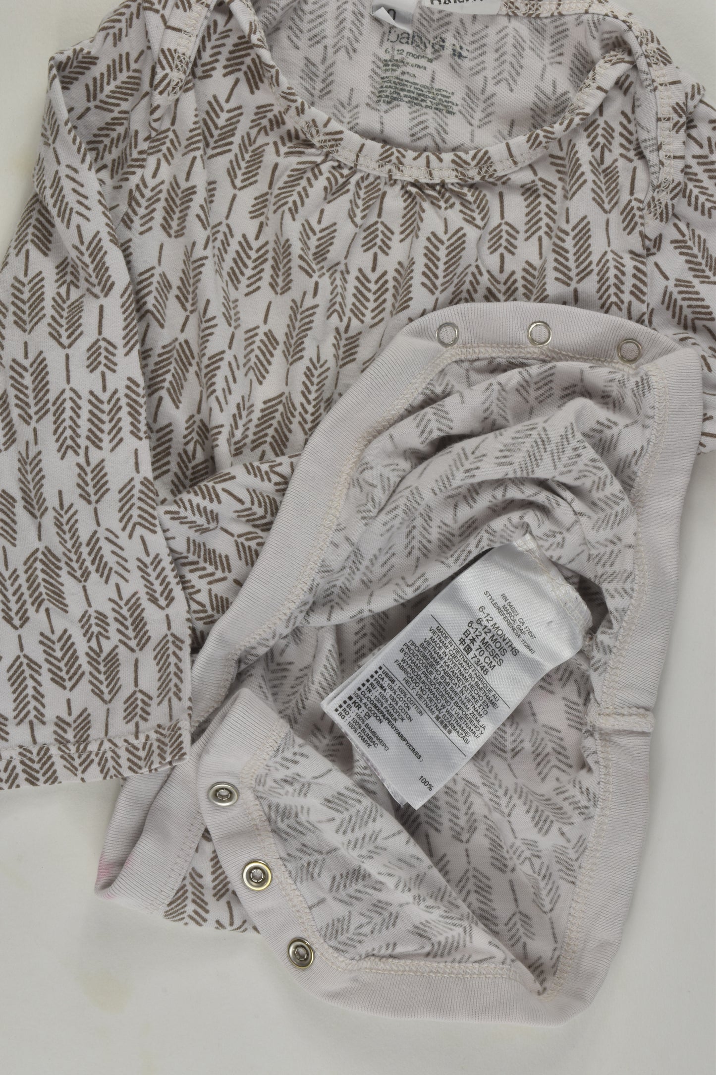 Baby Gap Size 0 Bodysuit