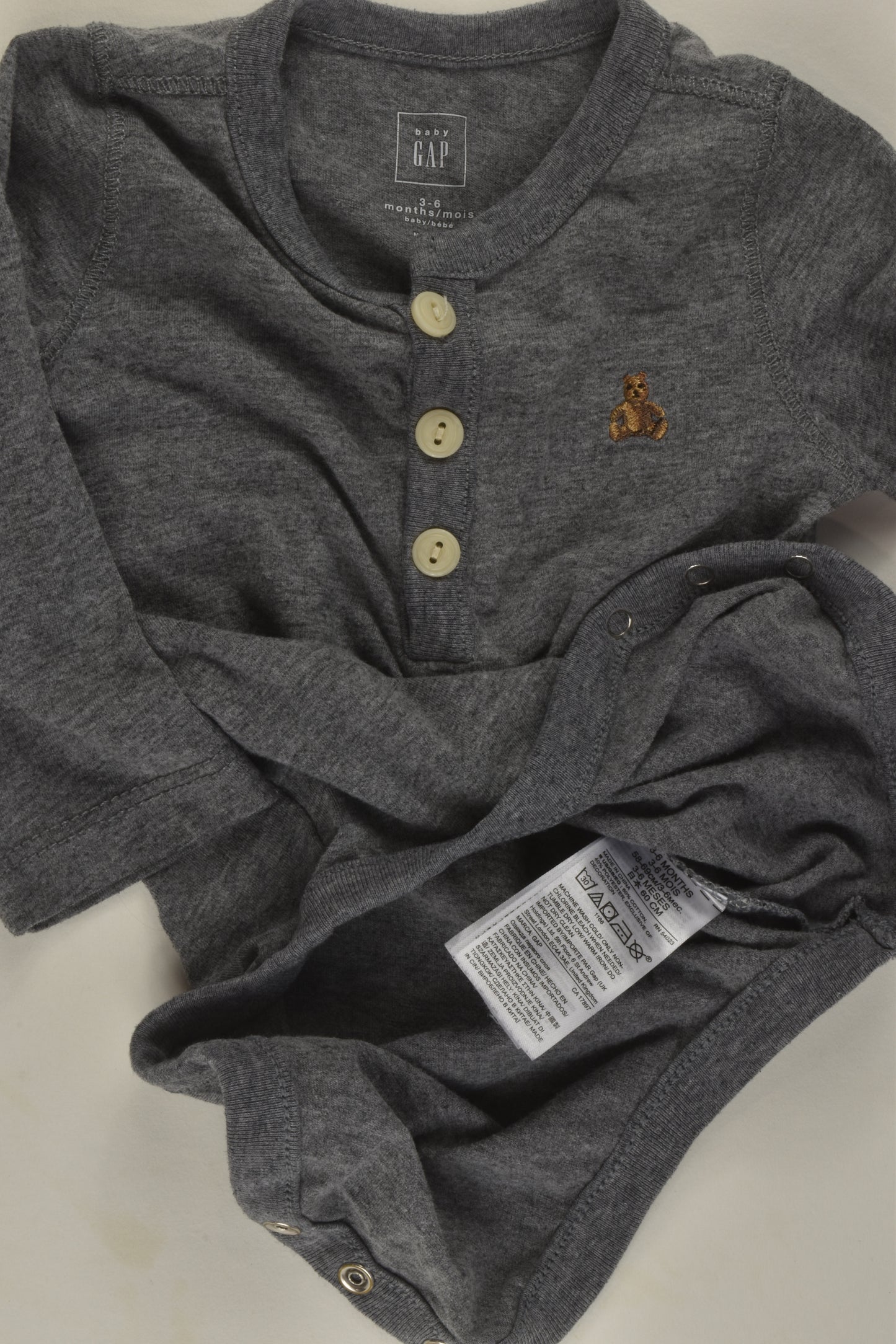 Baby Gap Size 000 Bodysuit