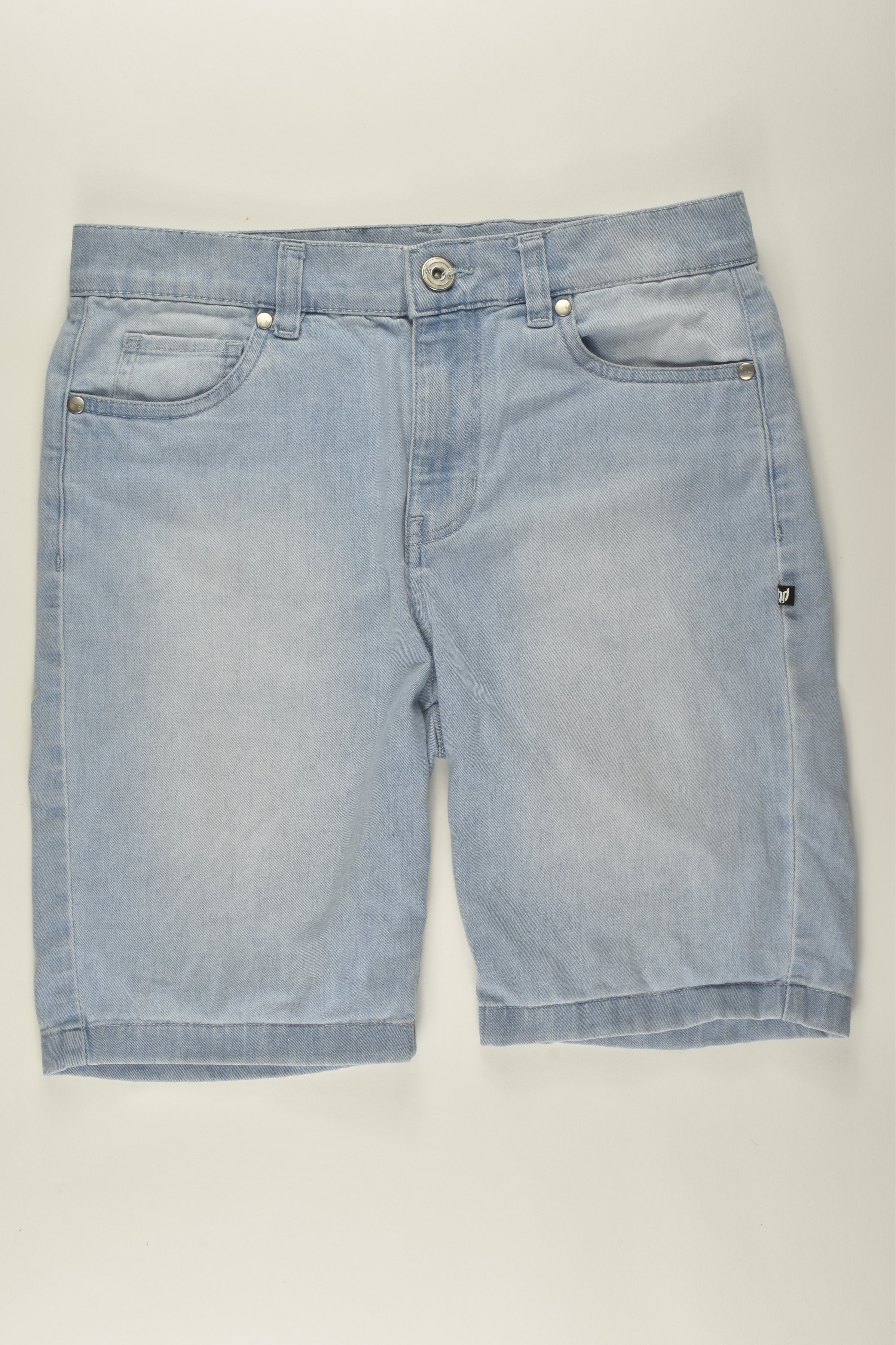 Lightweight hot sale denim shorts