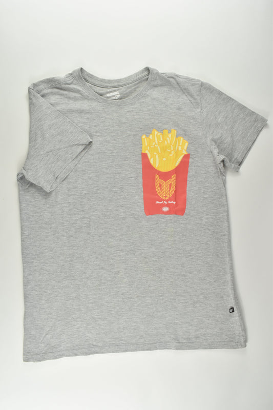 Bauhaus Size 14 T-shirt