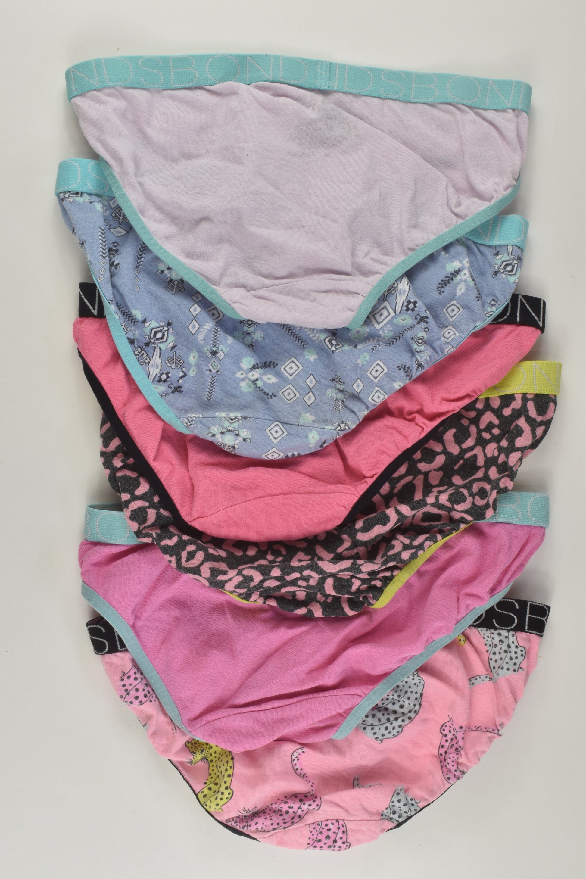 Bonds Size 10/12 Underwear Bundle