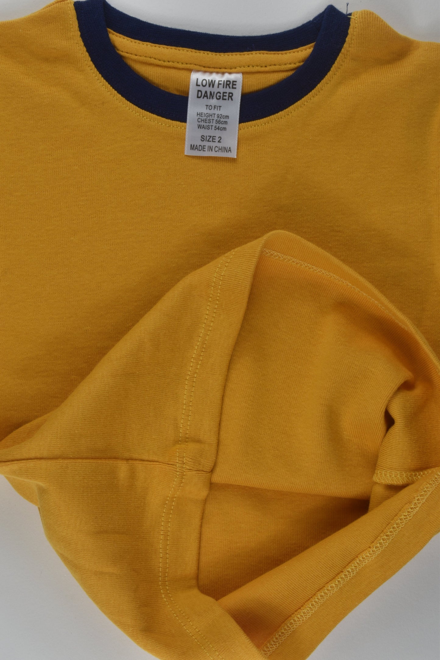 Brand Unknown Size 2 Mustard T-shirt