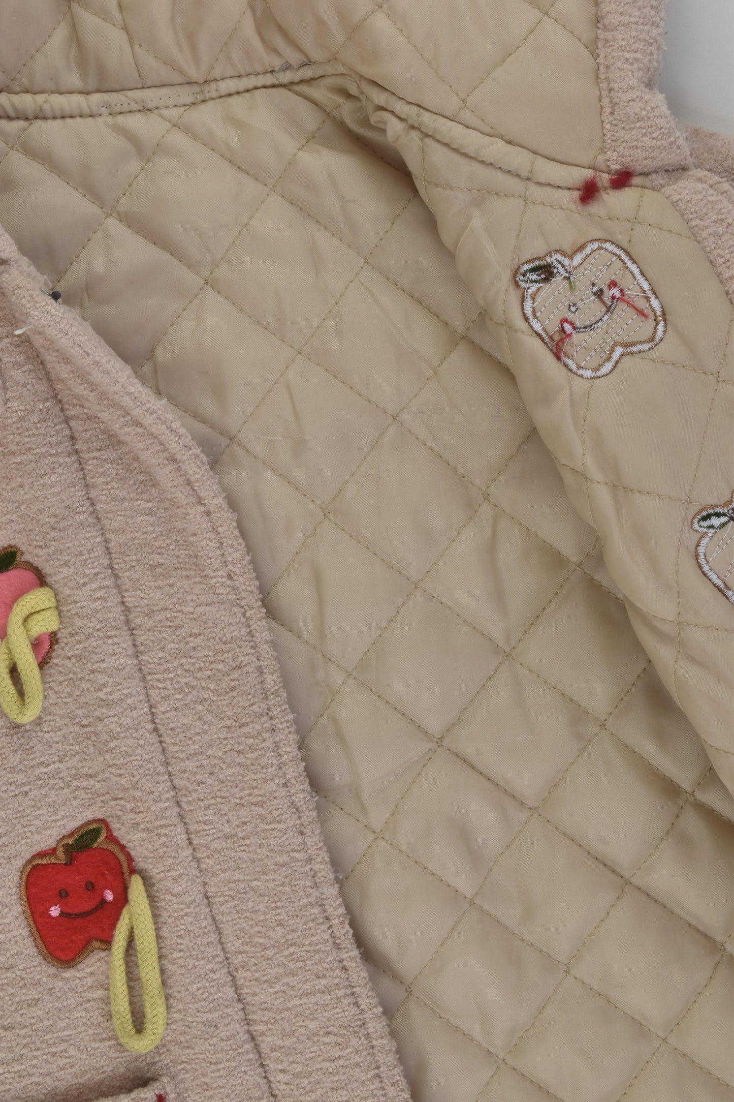 Brand Unknown Size 4 Apple Jacket