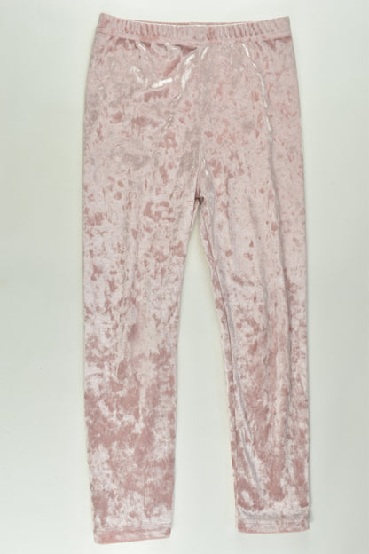 Brand Unknown Size approx 7 Velvety Leggings