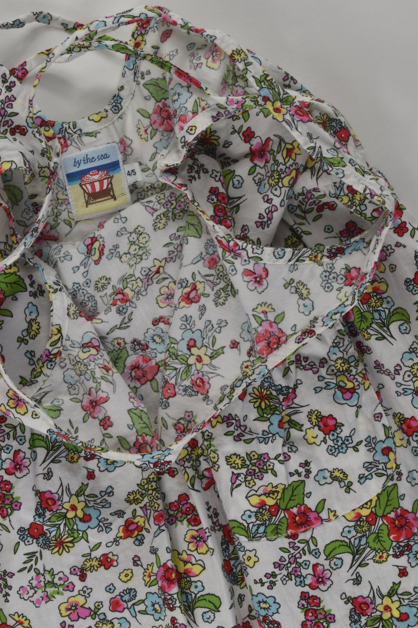 By The Sea Size 4/5 Floral Blouse