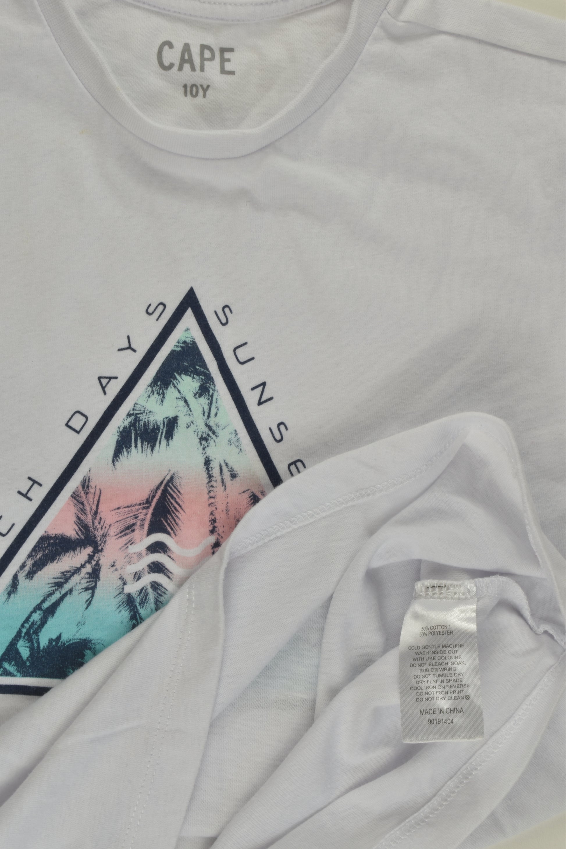 Cape Size 10 T-shirt