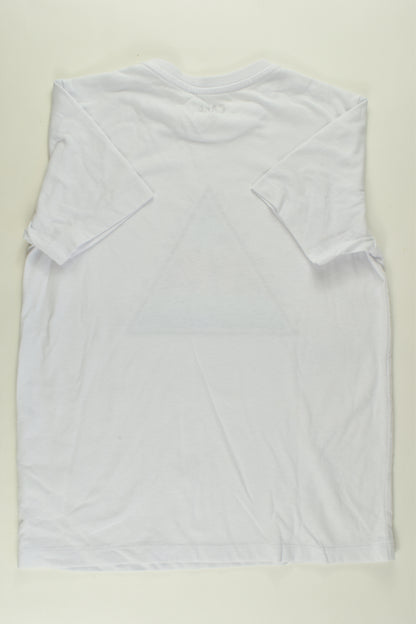 Cape Size 10 T-shirt