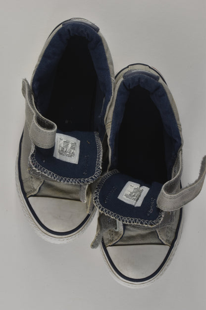 Converse Size US 1 Velcro Shoes