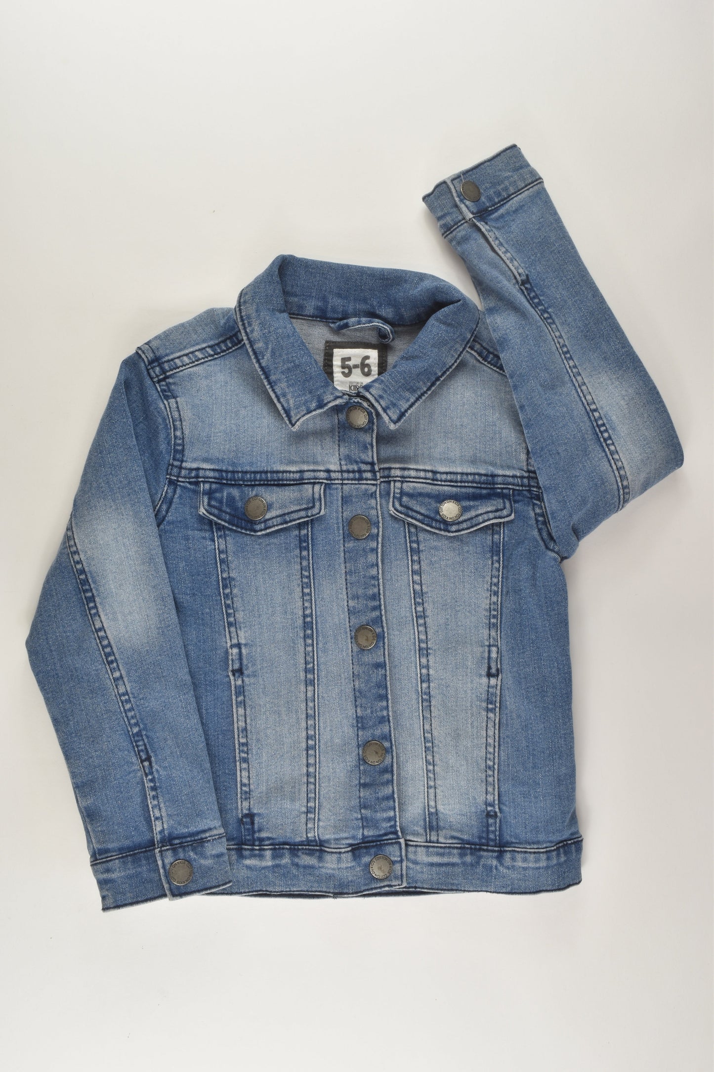 Cotton On Kids Size 5-6 Denim Jacket