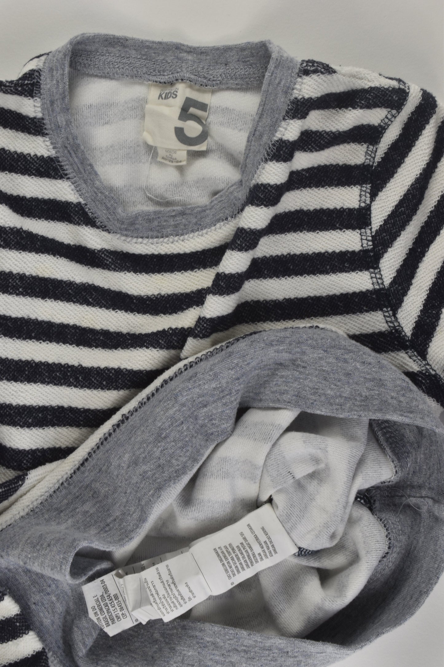 Cotton On Kids Size 5 Sweater