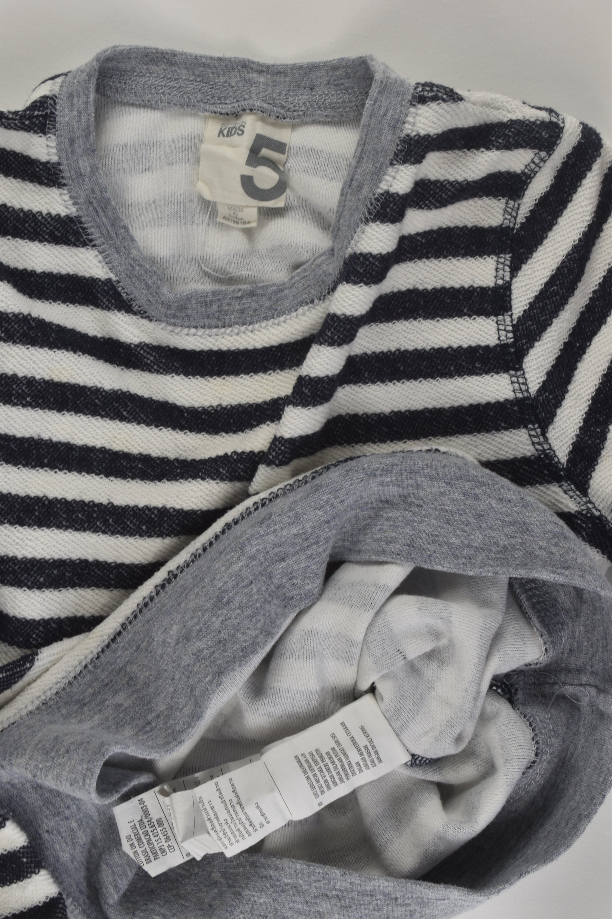 Cotton On Kids Size 5 Sweater