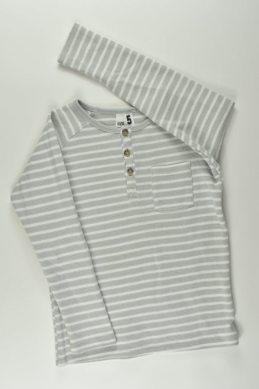 Cotton On Kids Size 5 Waffle Top