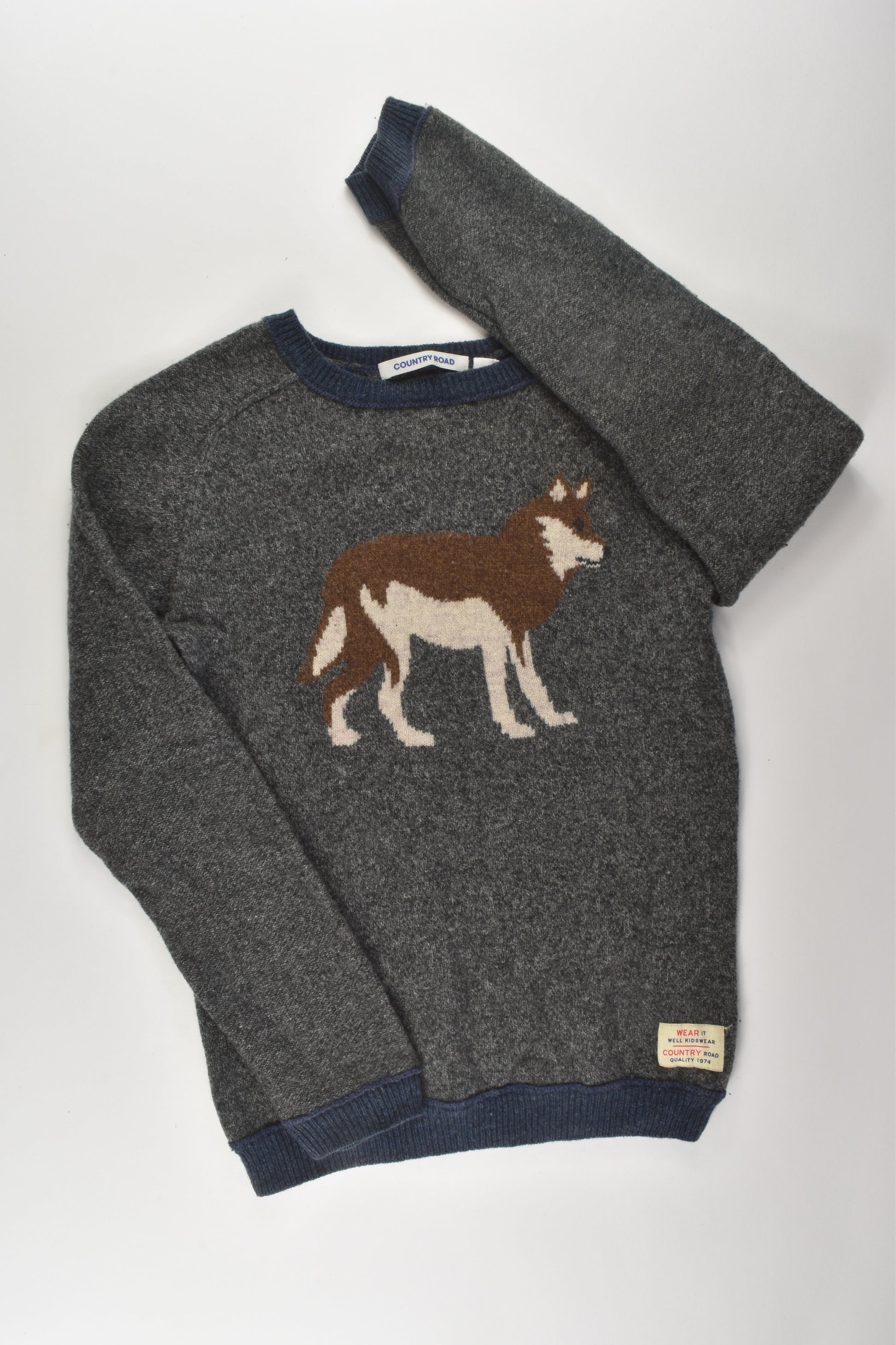 Country Road Size 10 Wool Wolf Jumper
