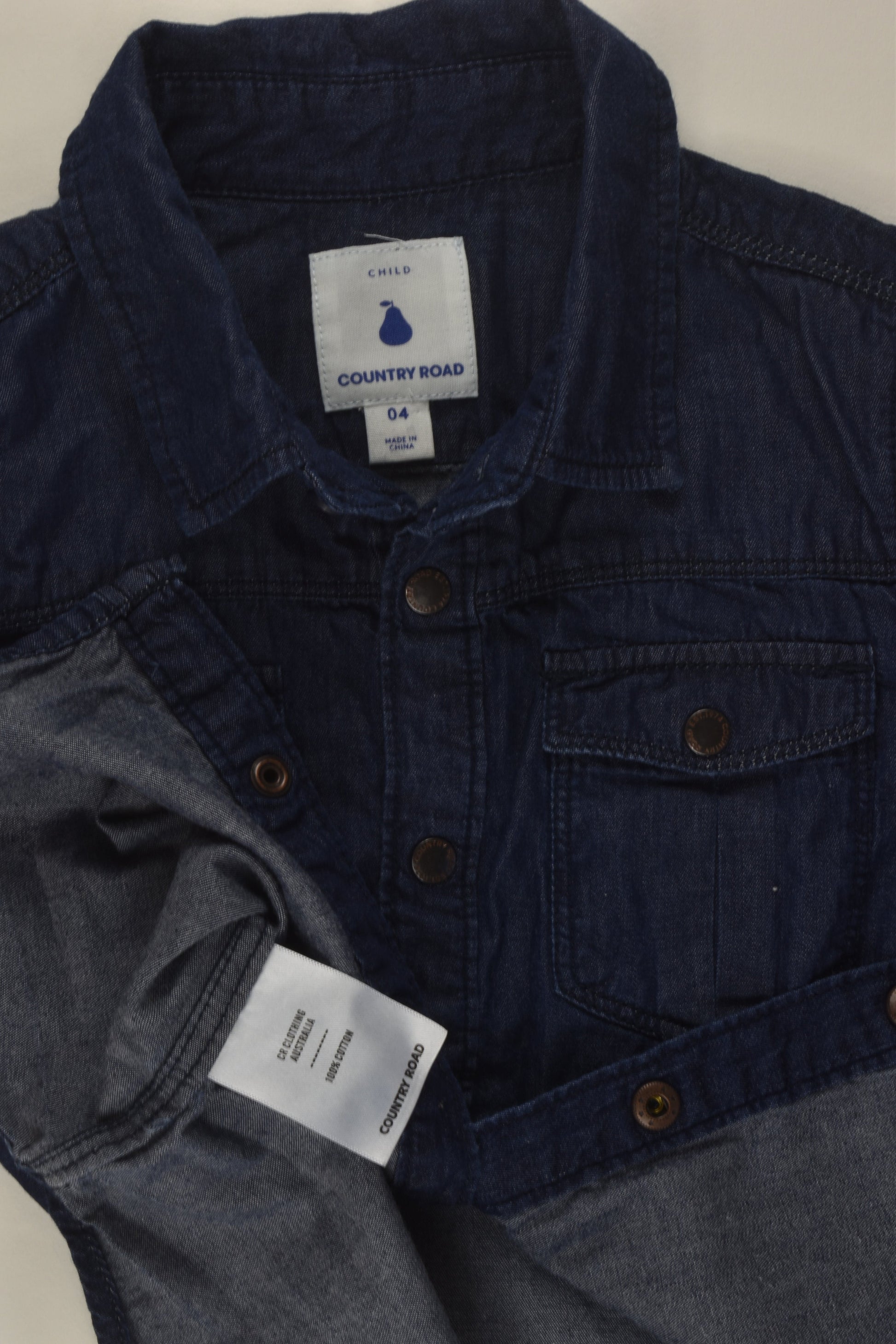 Country Road Size 4 Lightweight Denim Shirt