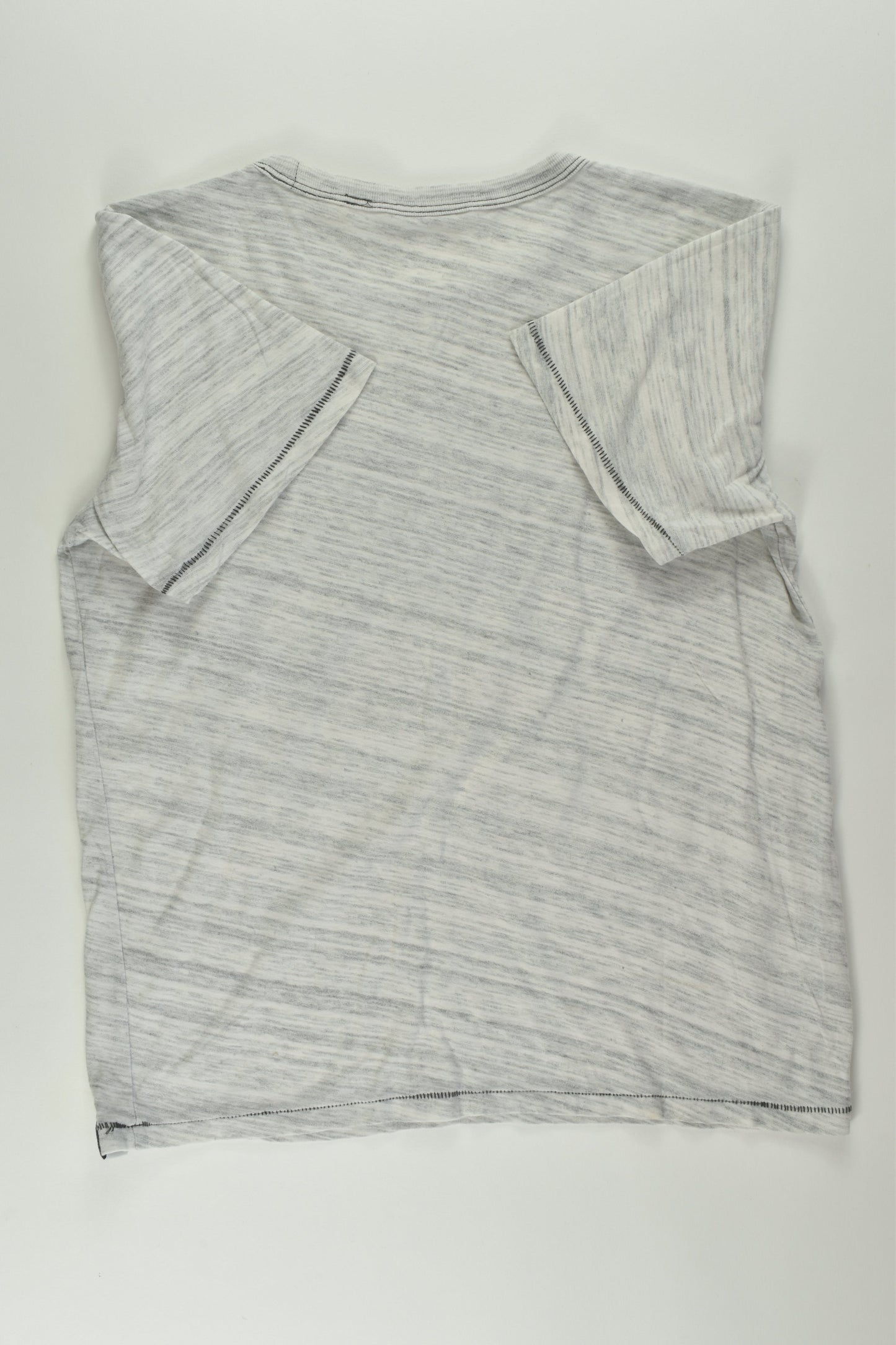 Country Road Size 6 Spider T-shirt