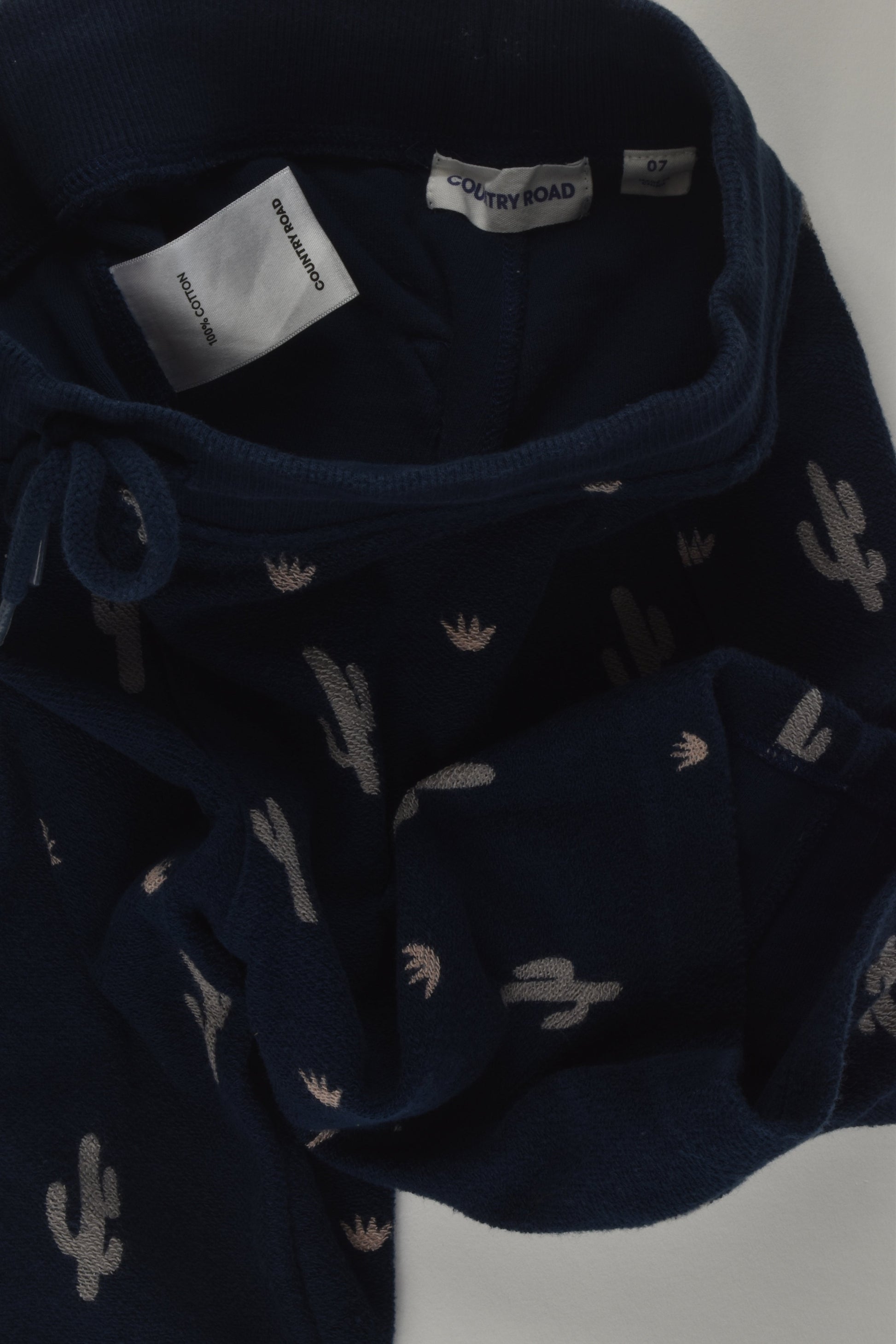 Country Road Size 7 Cactus Shorts