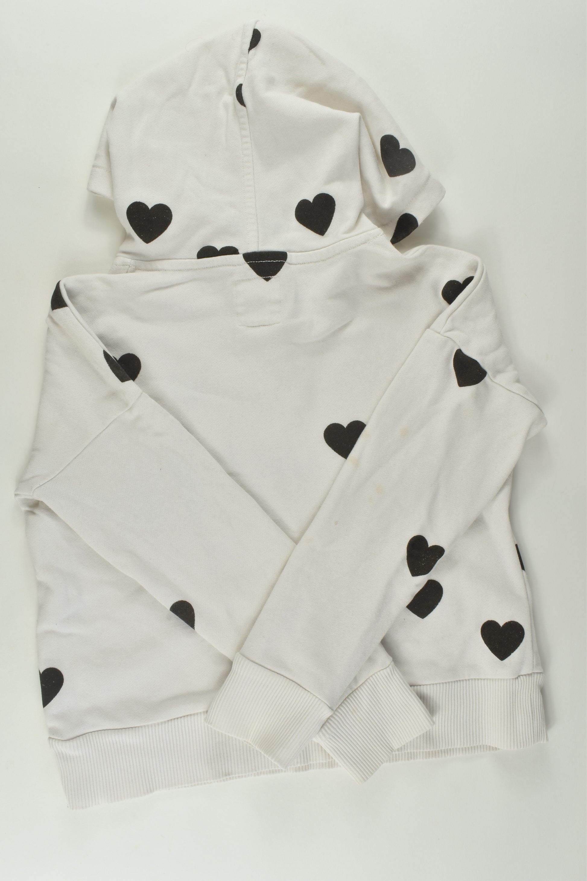 Country Road Size 7 Love Heart Jumprt