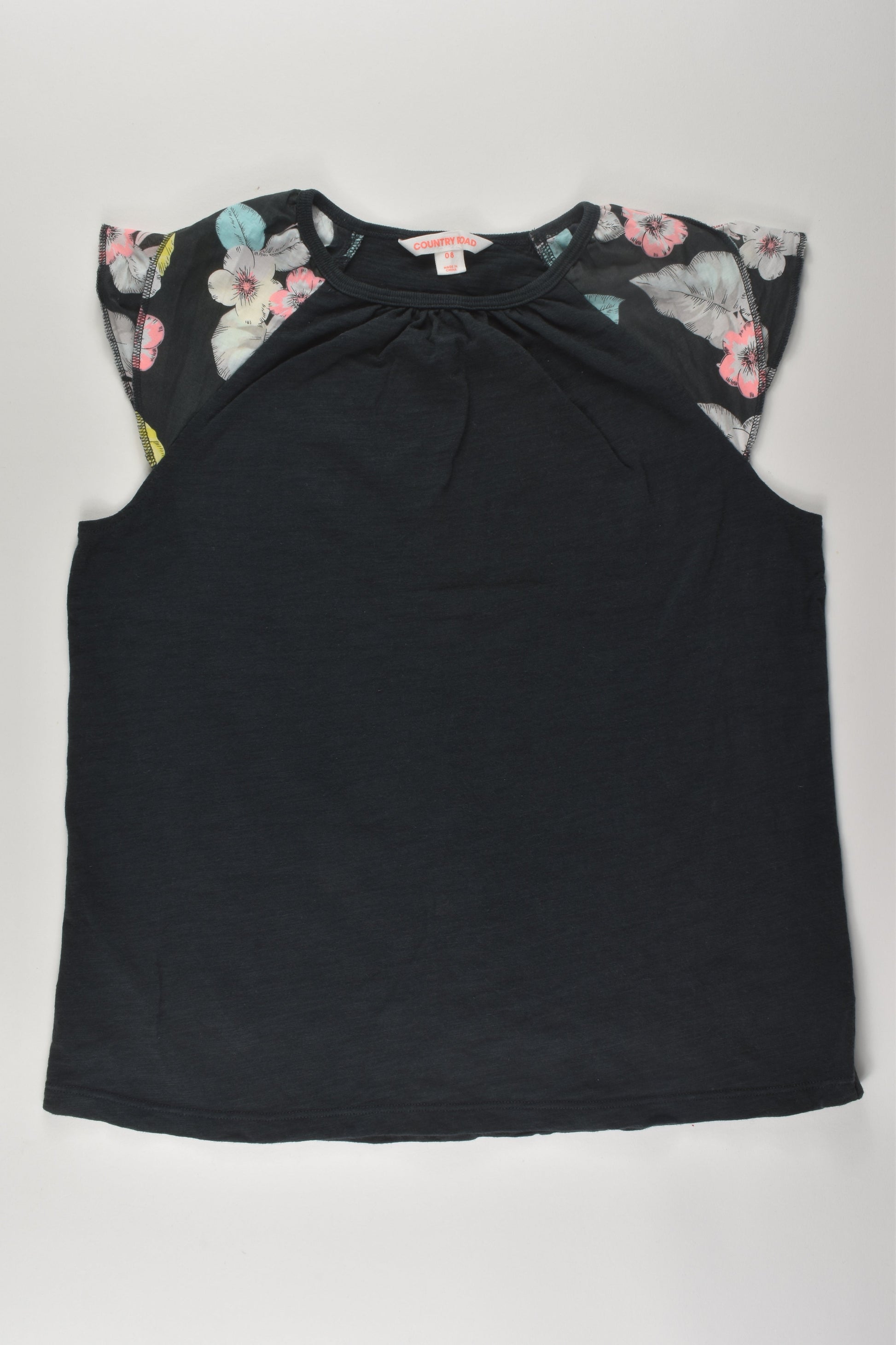 Country Road Size 8 T-shirt