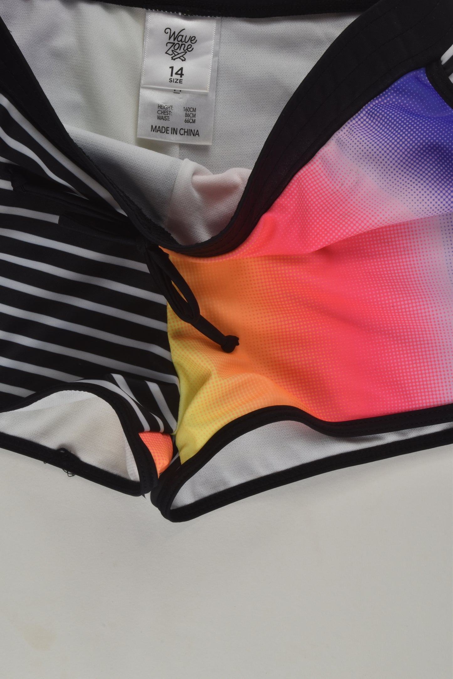Wave Zone Size 14 Swim Shorts