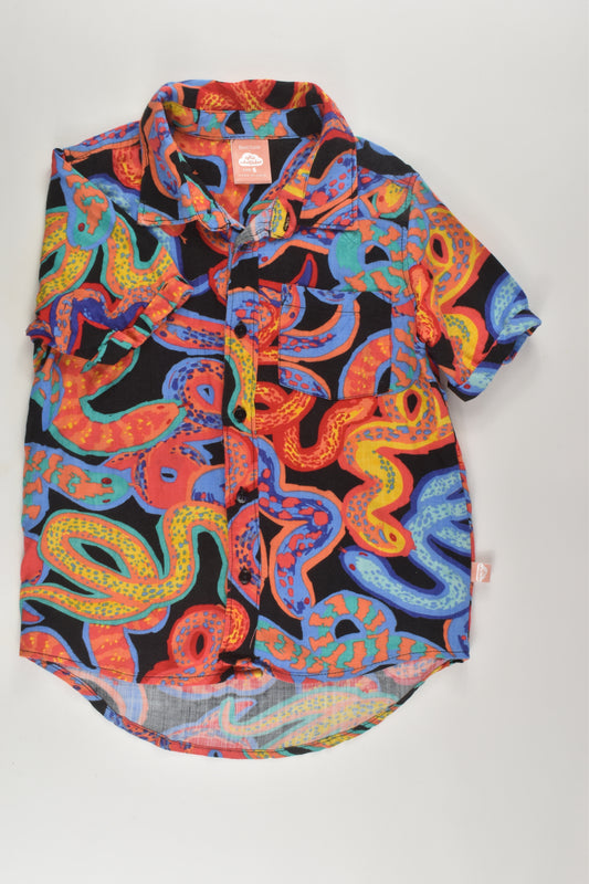 Ellie Whittaker Size 5 Button-up Shirt