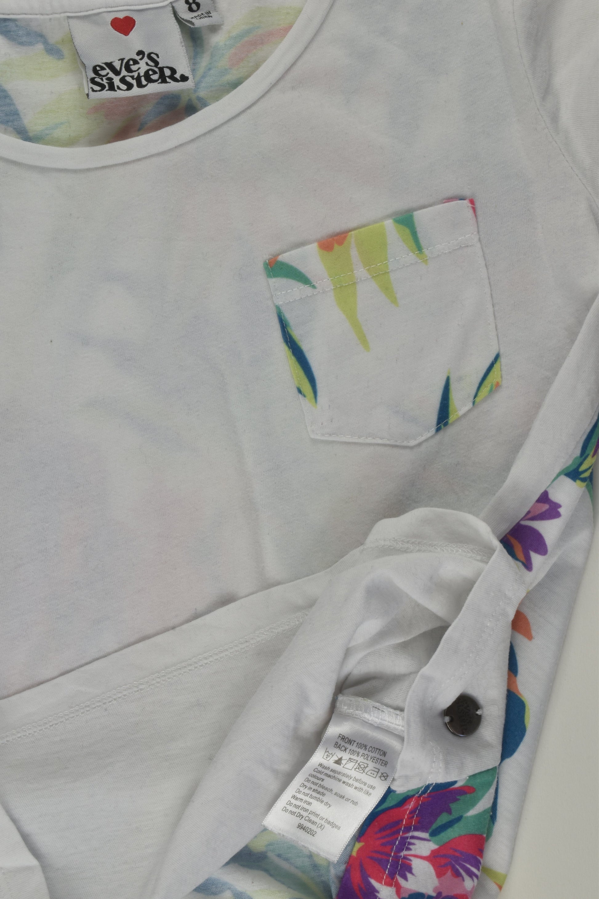 Eve's Sister Size 8 T-shirt