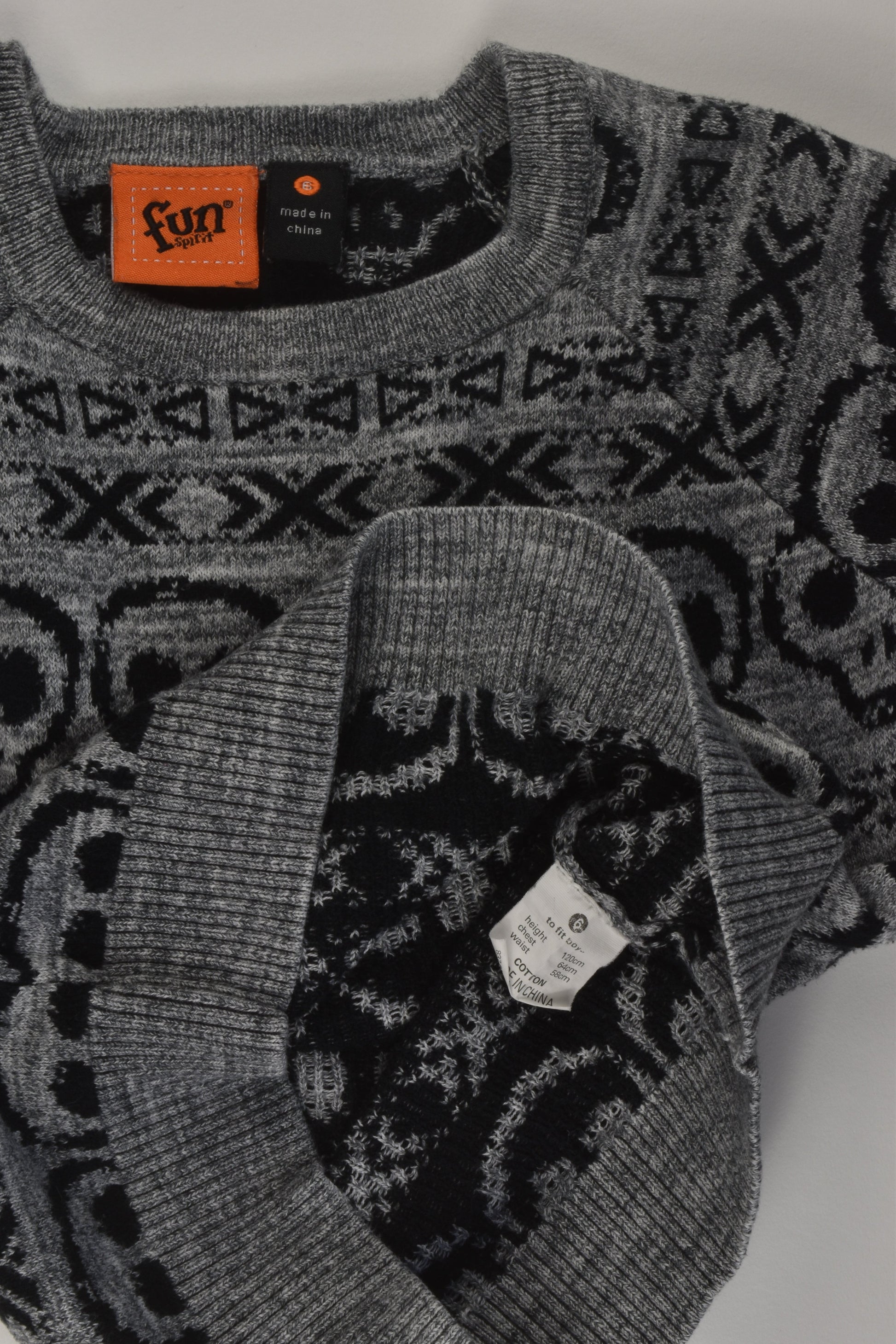 Fun Spirit Size 6 Skull Knit Jumper