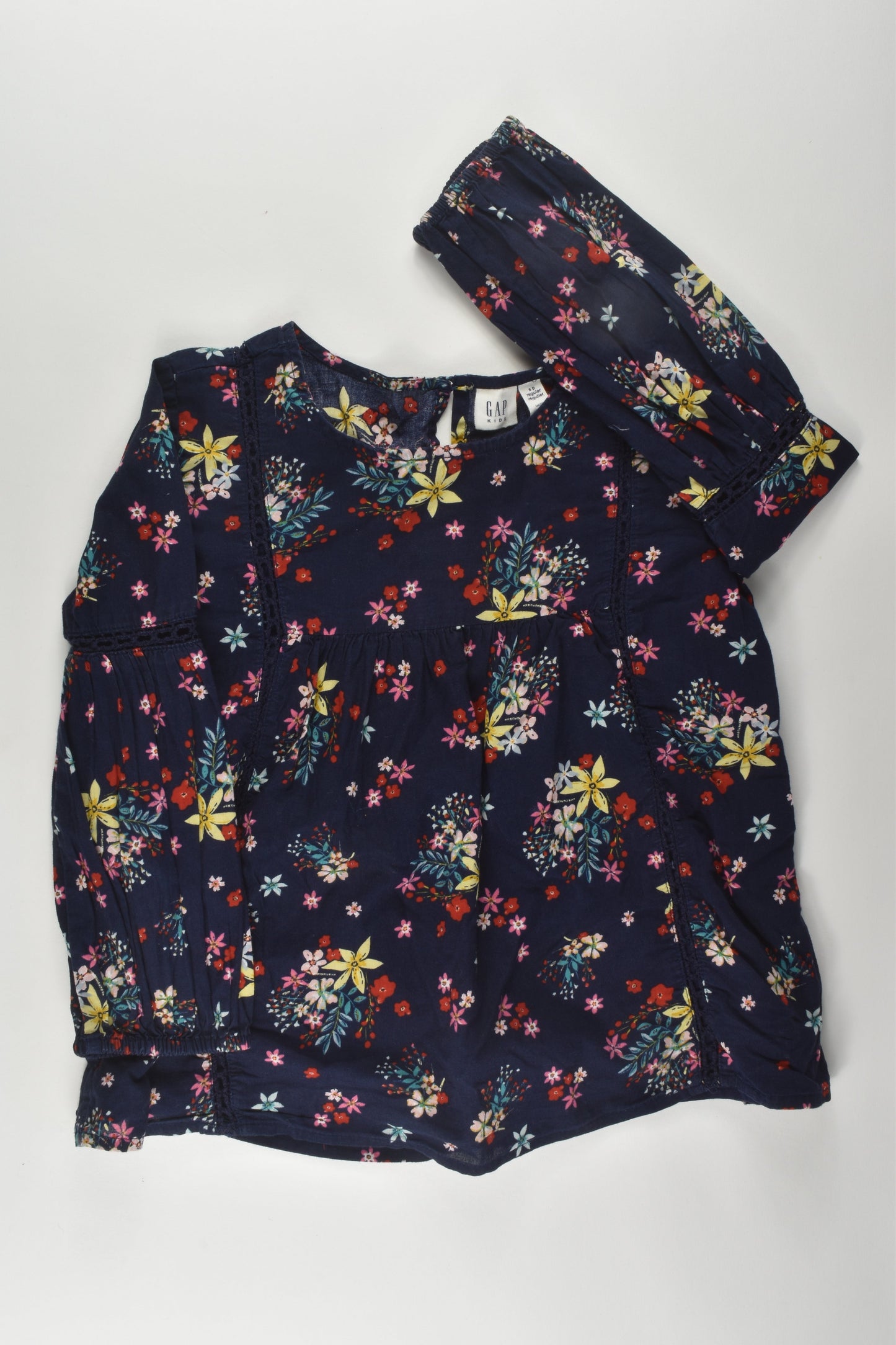 Gap Kids Size 6-7 Floral Blouse