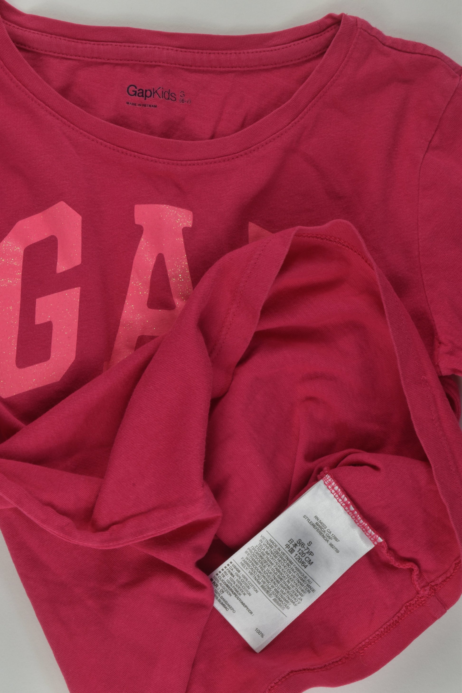 Gap Kids Size 6-7 Logo Top