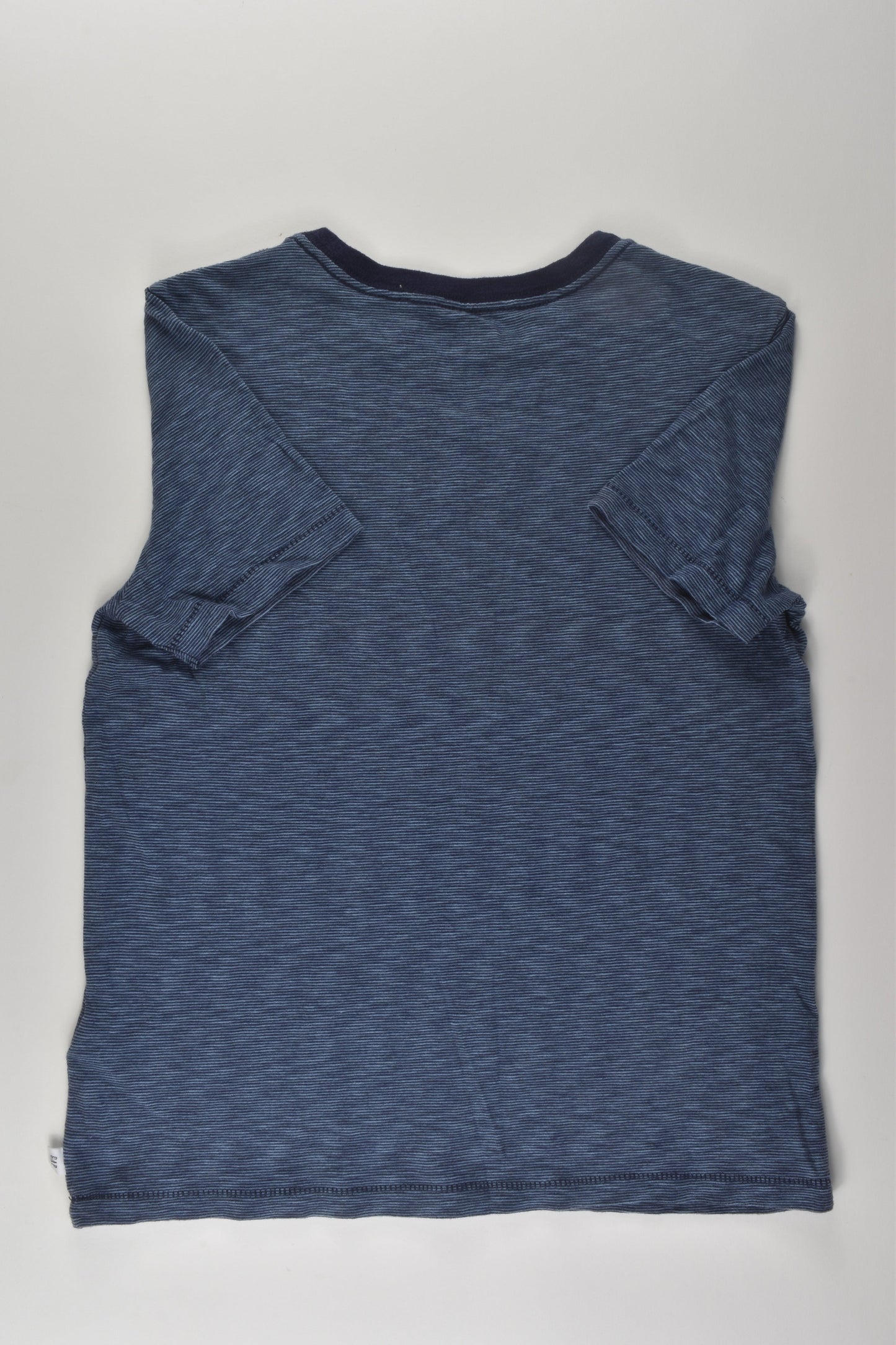 Gap Kids Size 8-9 Bulldog T-shirt