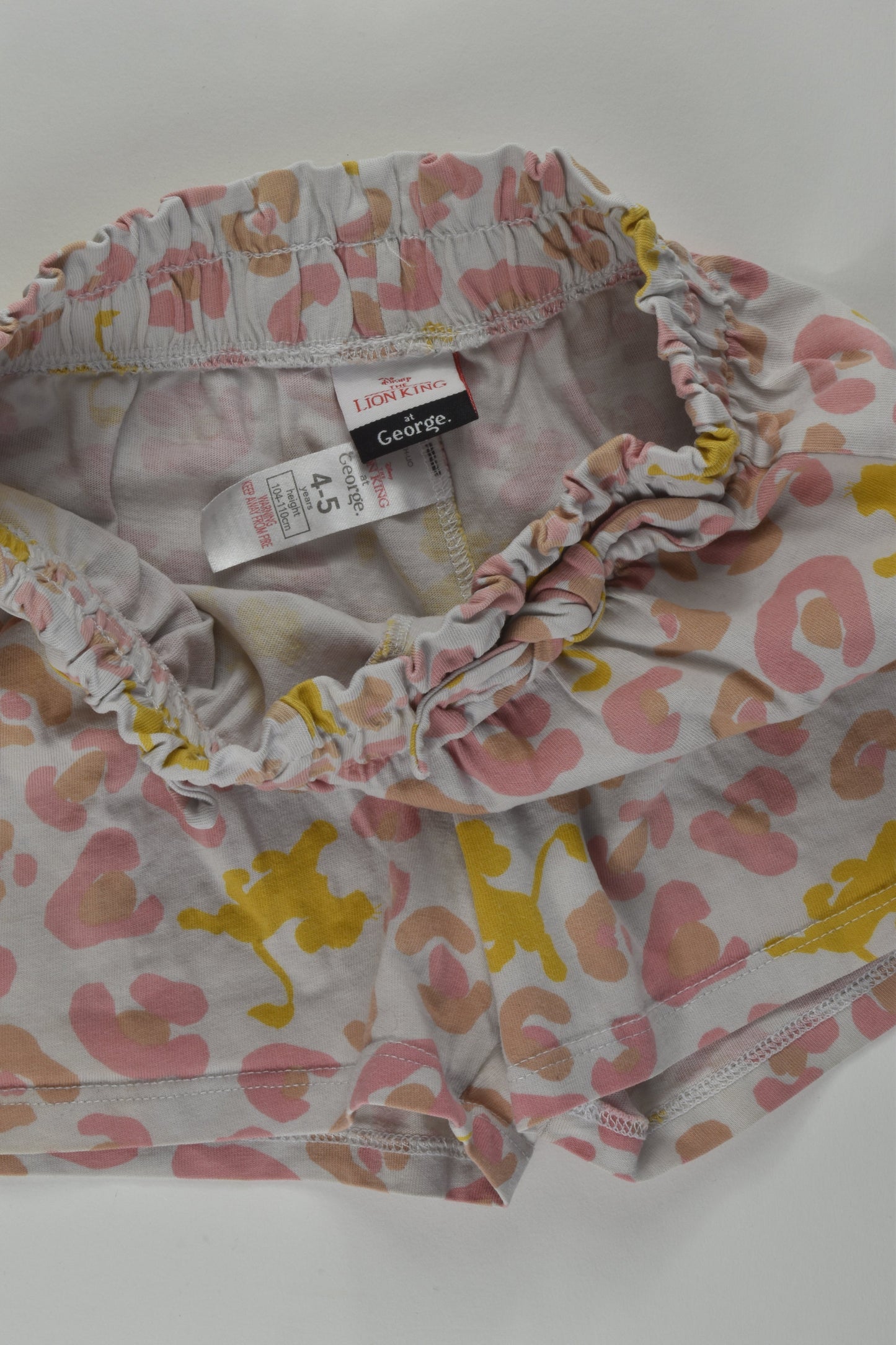 George Size 4-5 Lion King Shorts