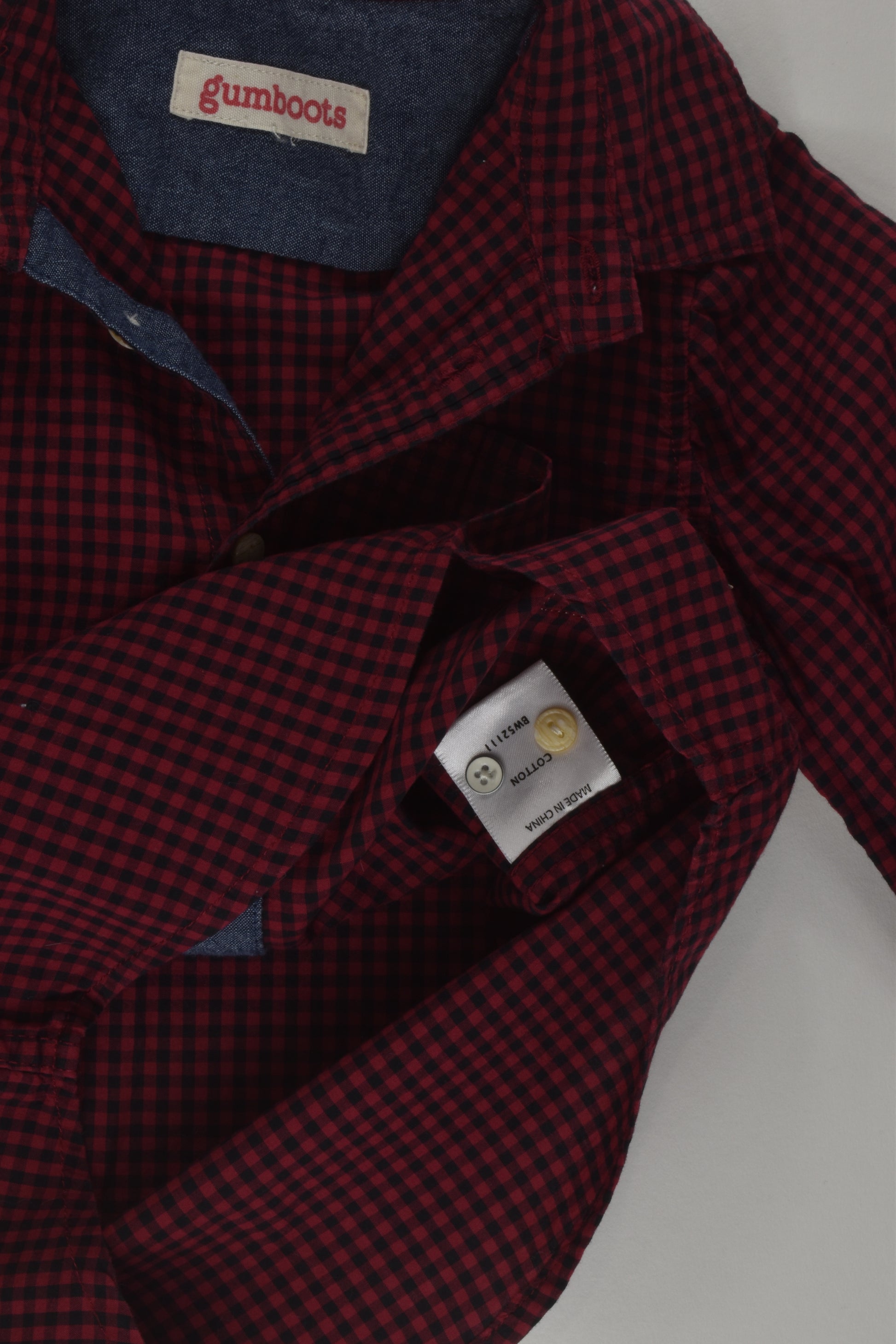 Gumboots Size 4 Button-up Shirt