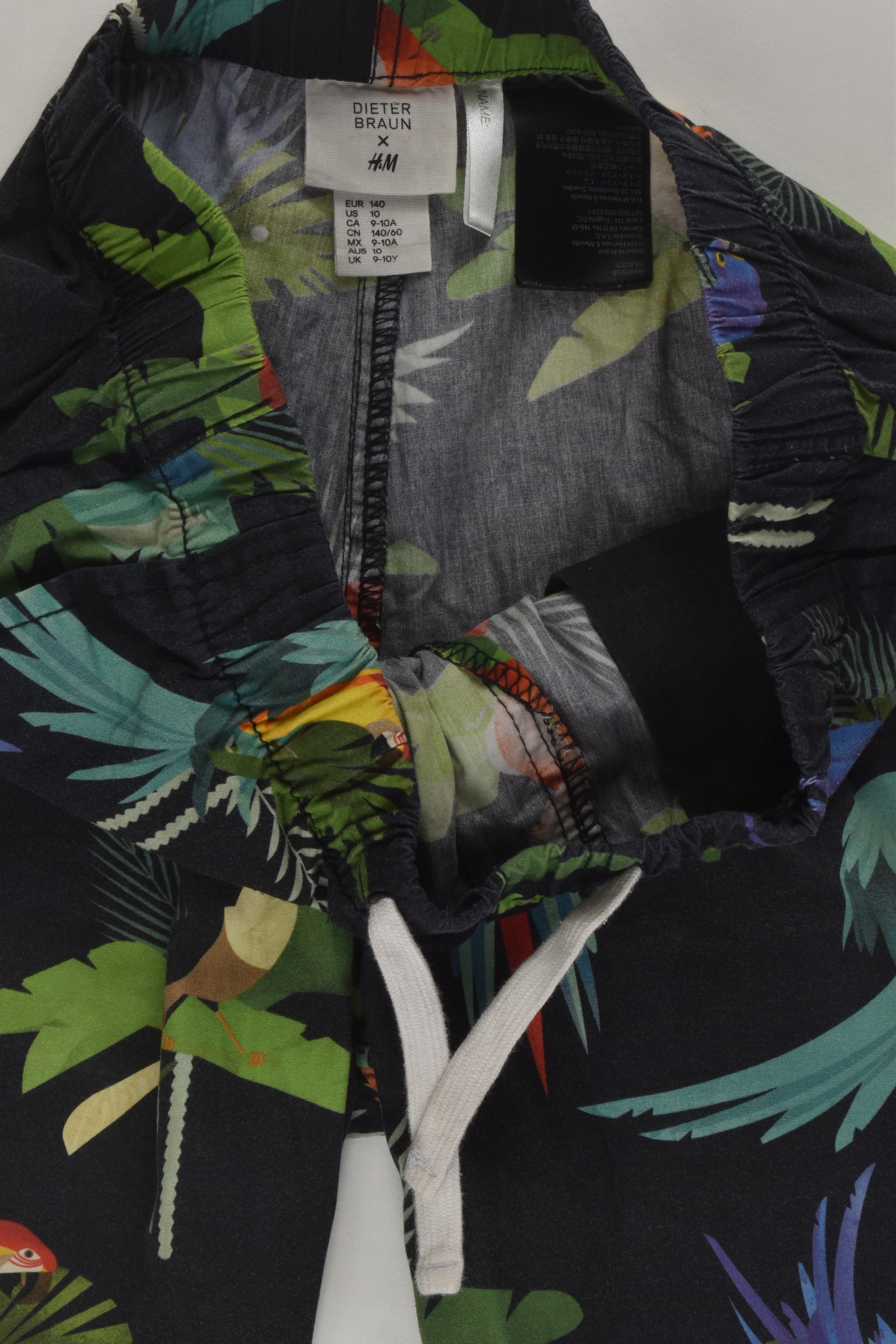 H&M Size 10 Parrot Shorts
