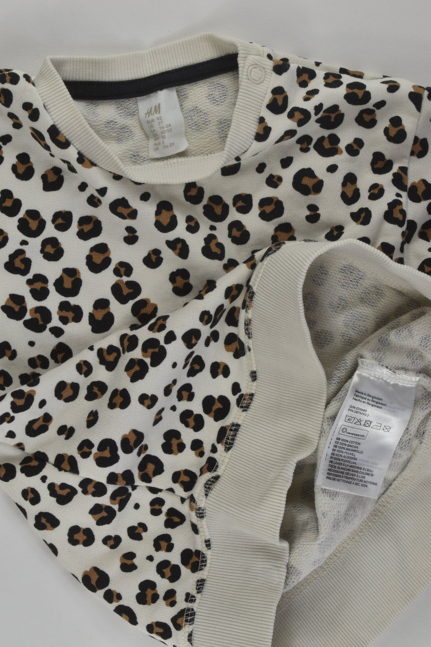 H&M Size 2 Leopard Print Sweater