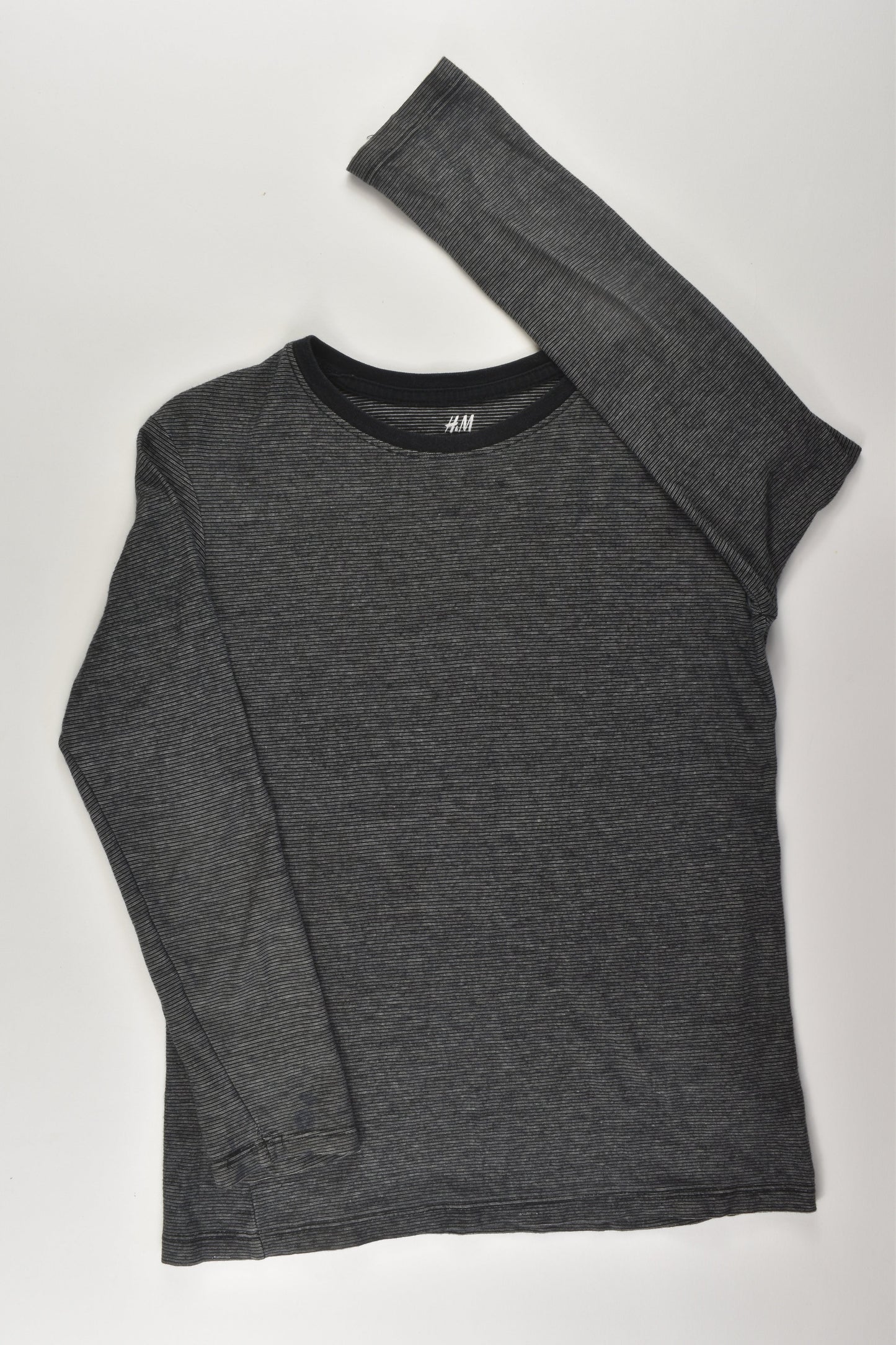 H&M Size 7-8 Organic Top