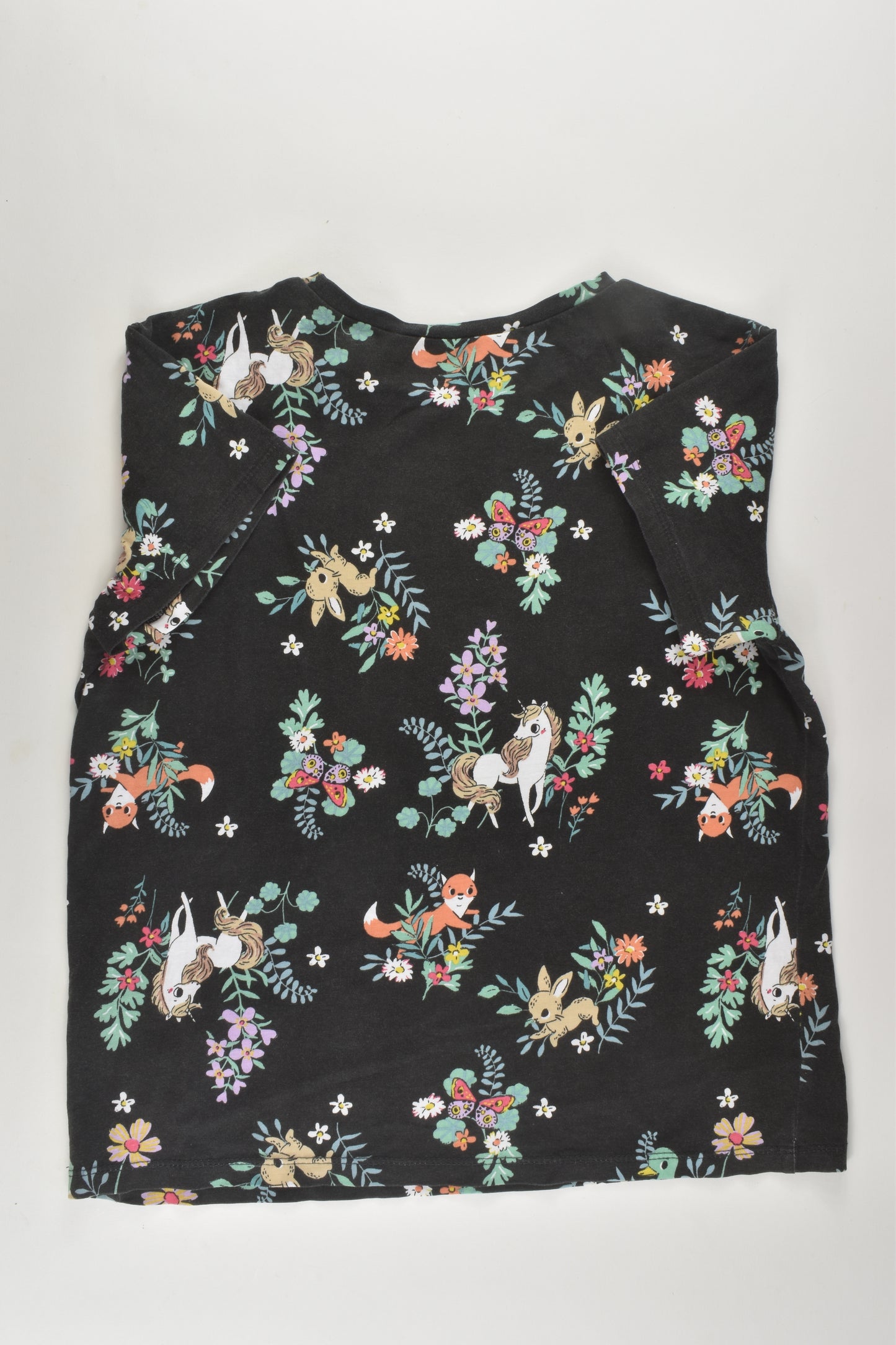 H&M Size 9-10 T-shirt