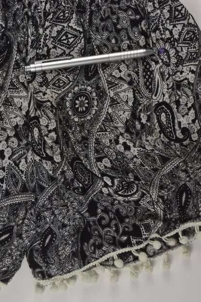 Handmade Size approx 8-10 Bali Shorts