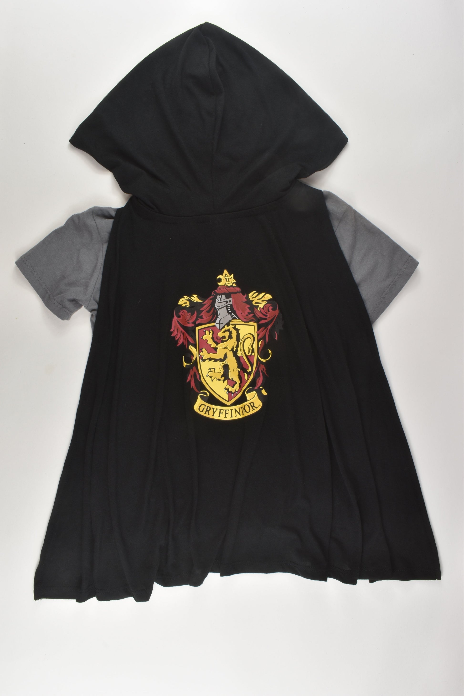 Harry Potter Size 7 T-shirt and Cape