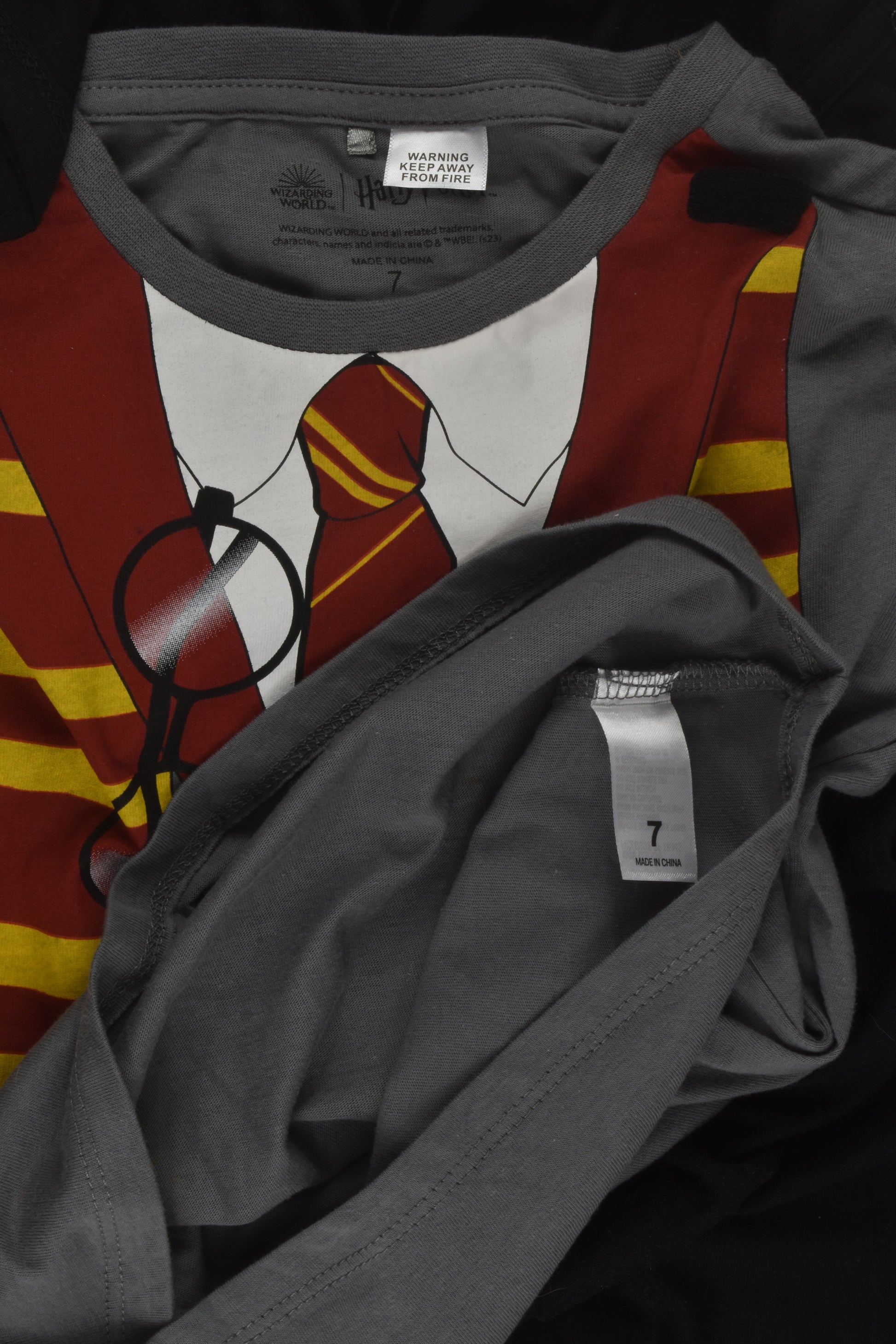 Harry Potter Size 7 T-shirt and Cape