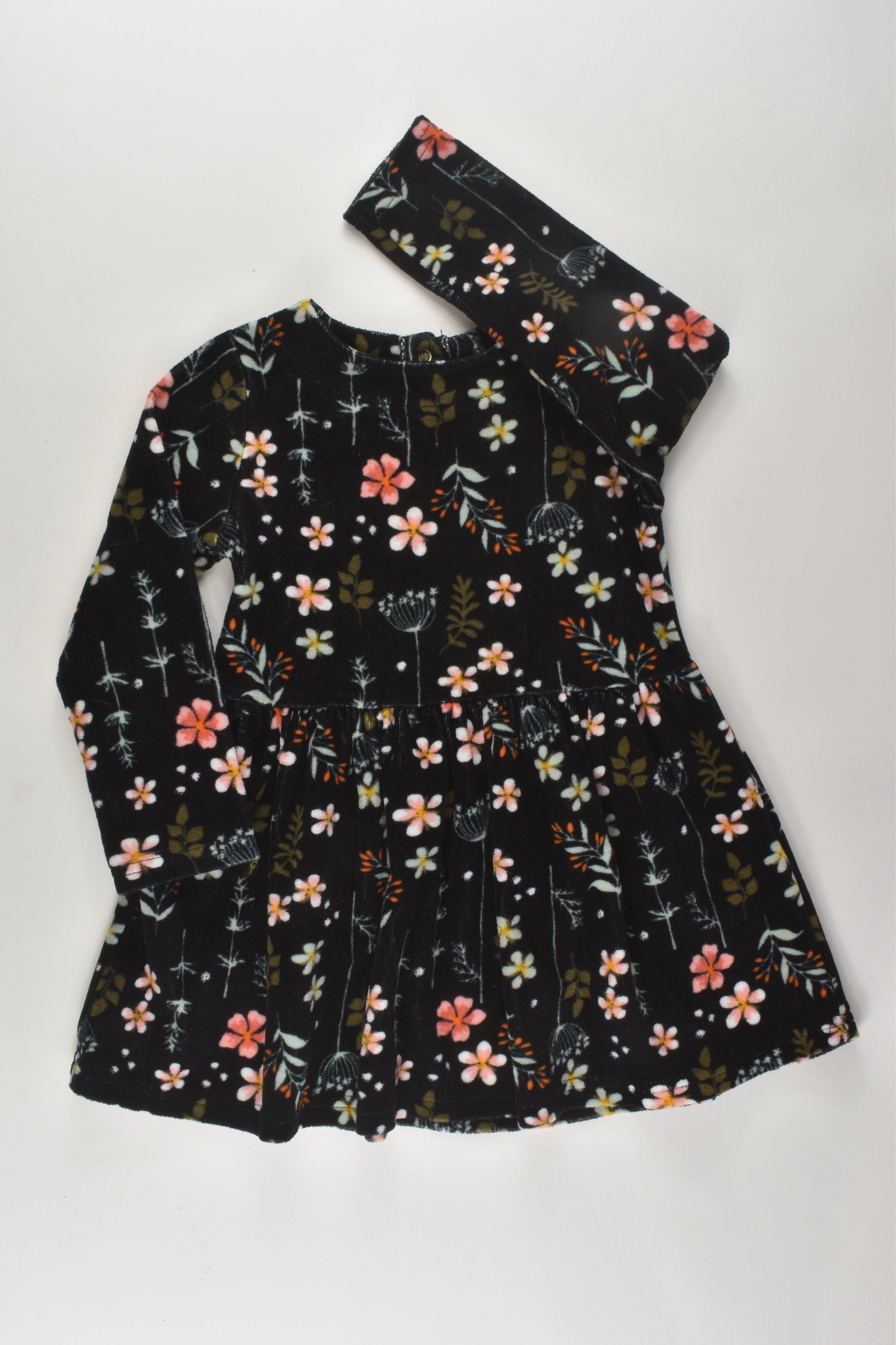 Hema Size 3 Floral Velour Dress