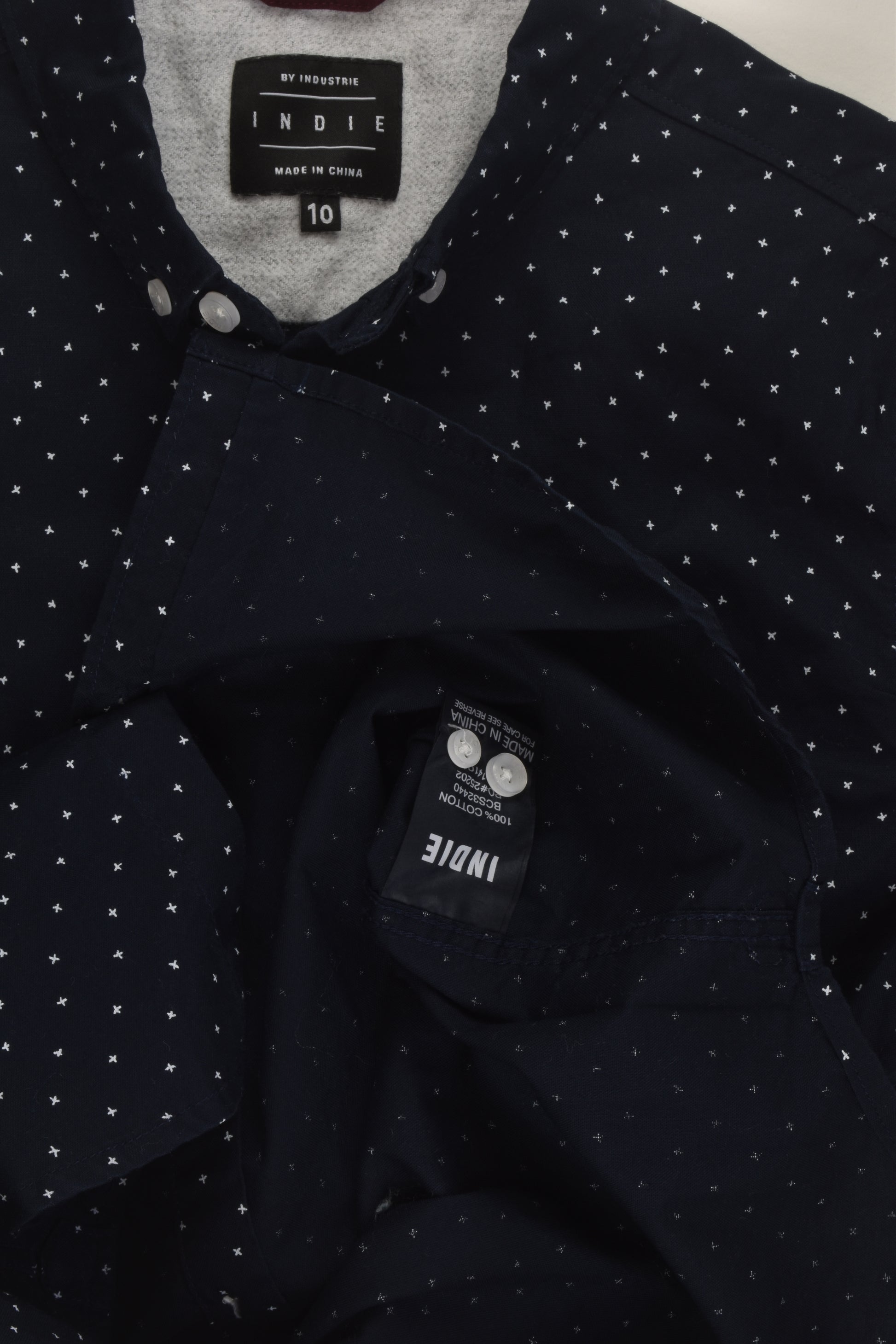 Indie by Industrie Size 10 Button-up Shirt