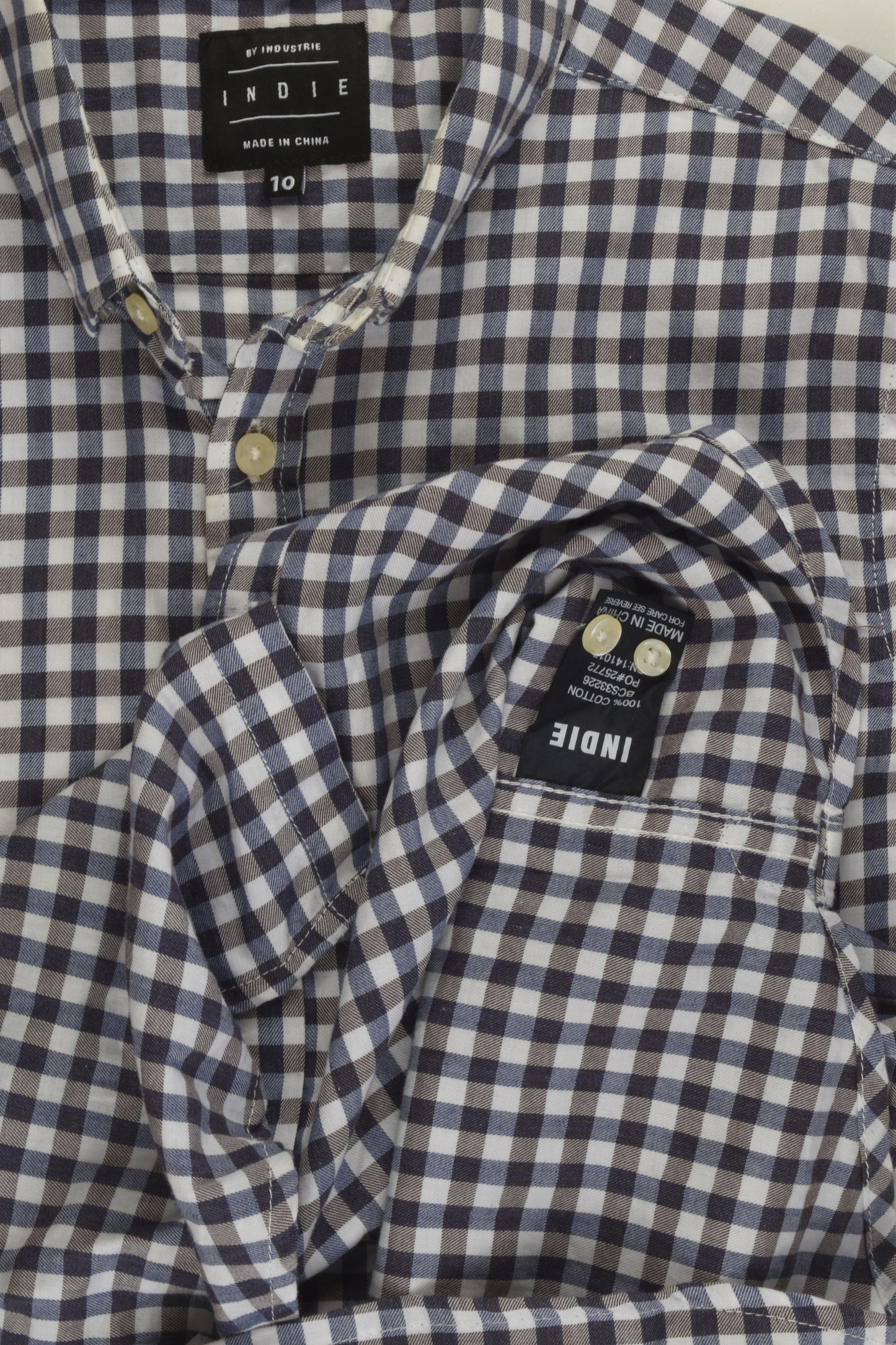 Indie by Industrie Size 10 Checked Button-up Shirt