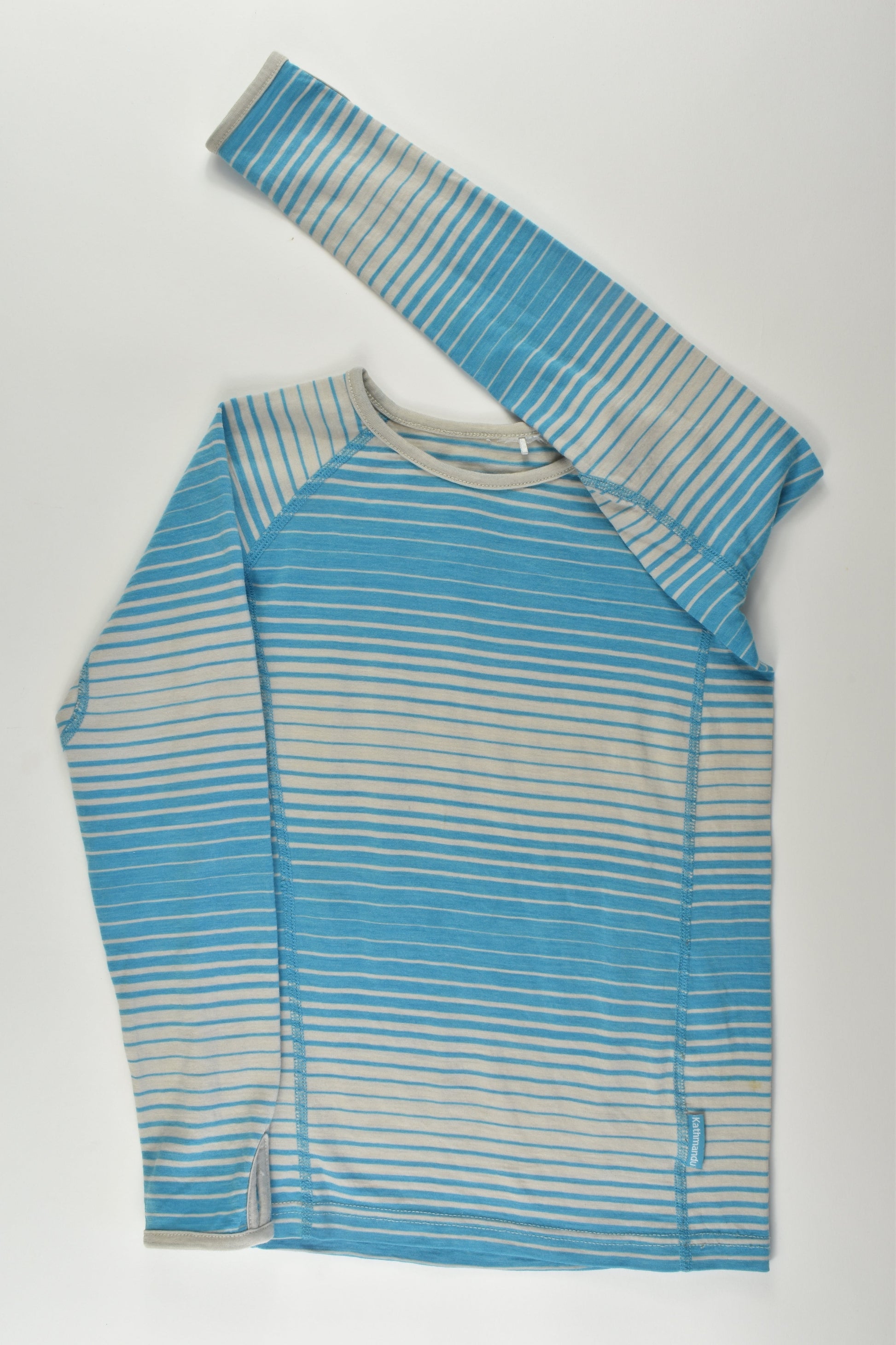 Kathmandu Size 8 Merino Wool Top