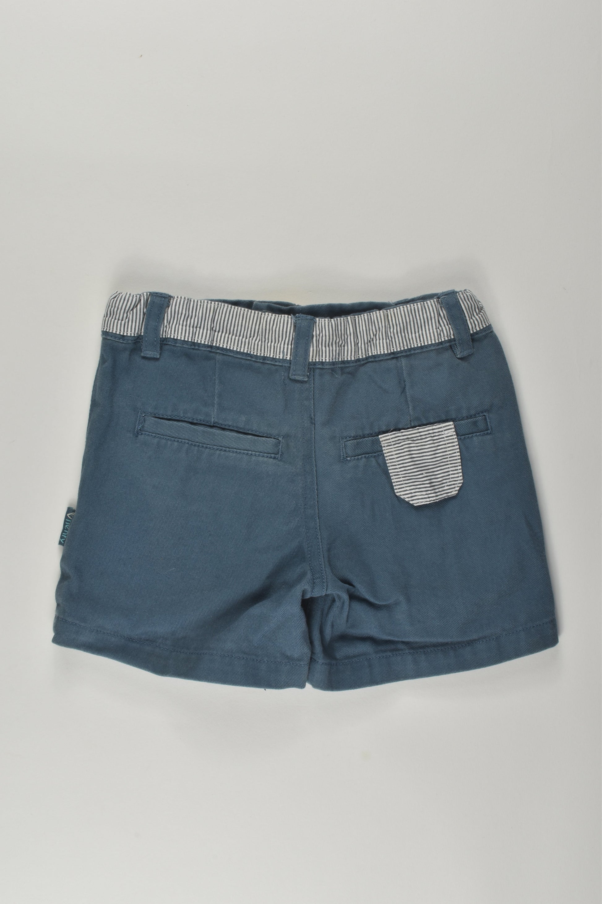 Love Henry Size 2 Shorts