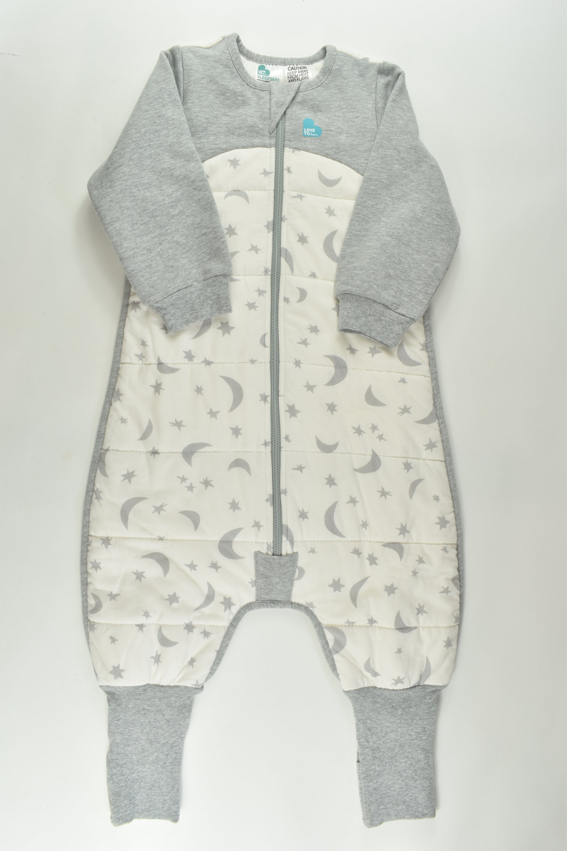 Love to Dream Size 2 Tog 2.5 Sleep Suit