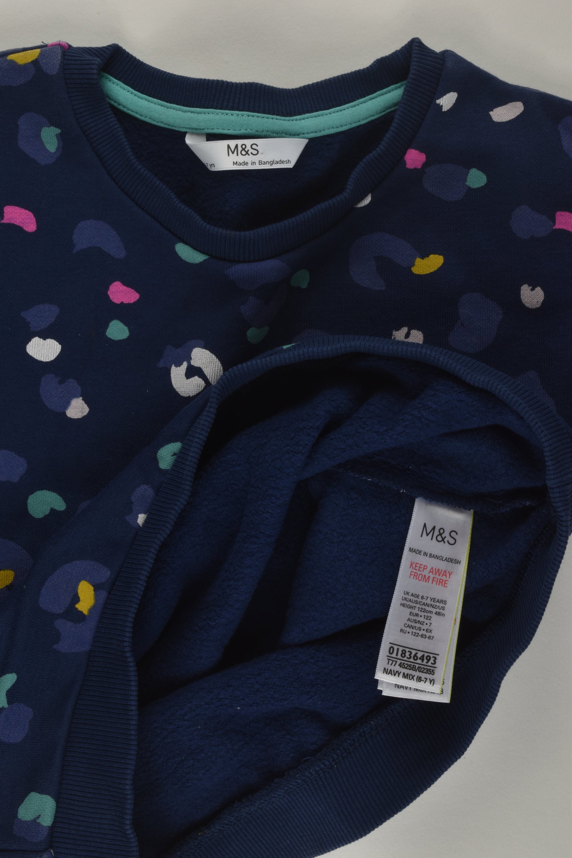 Marks & Spencer Size 6-7 Sweater