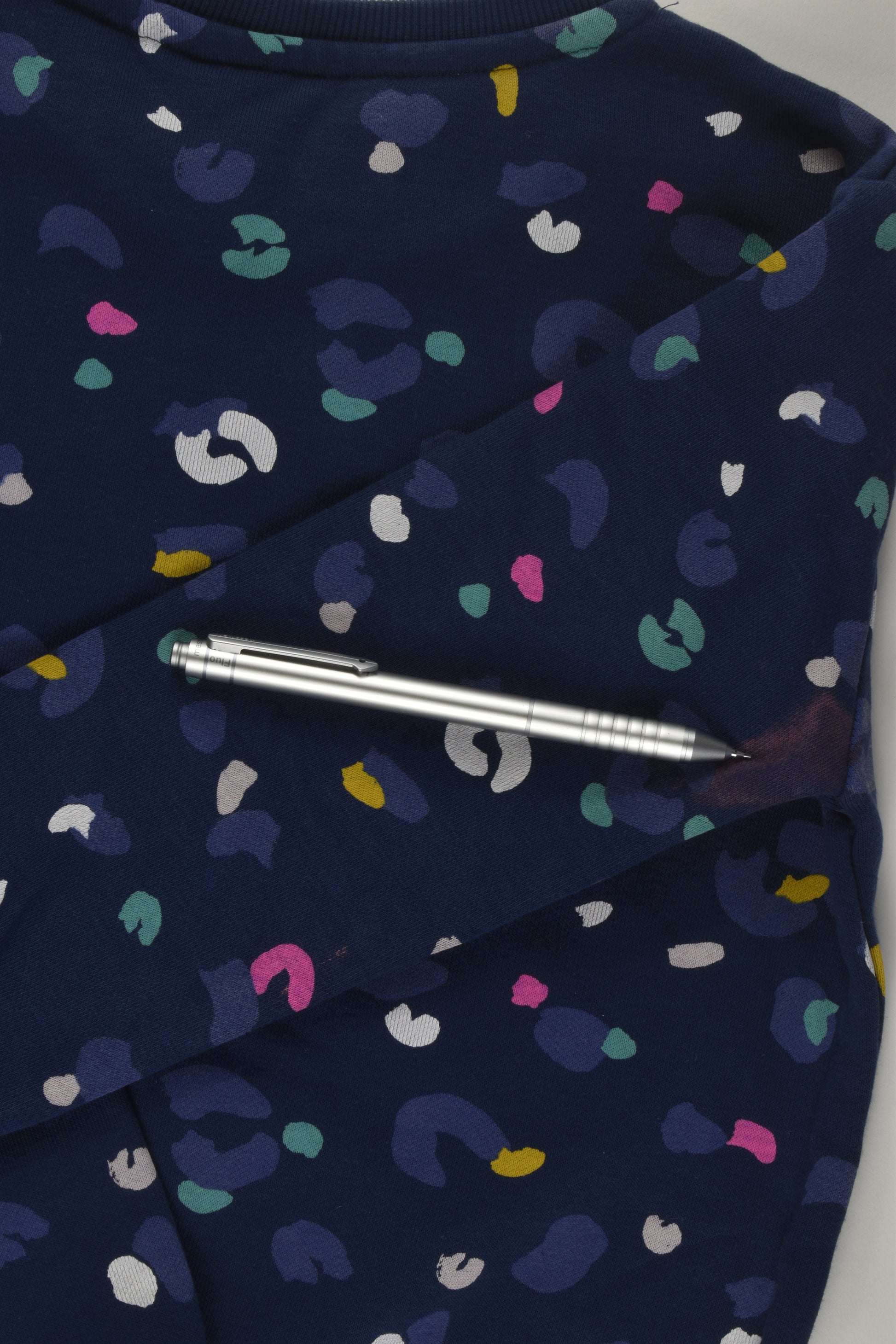 Marks & Spencer Size 6-7 Sweater