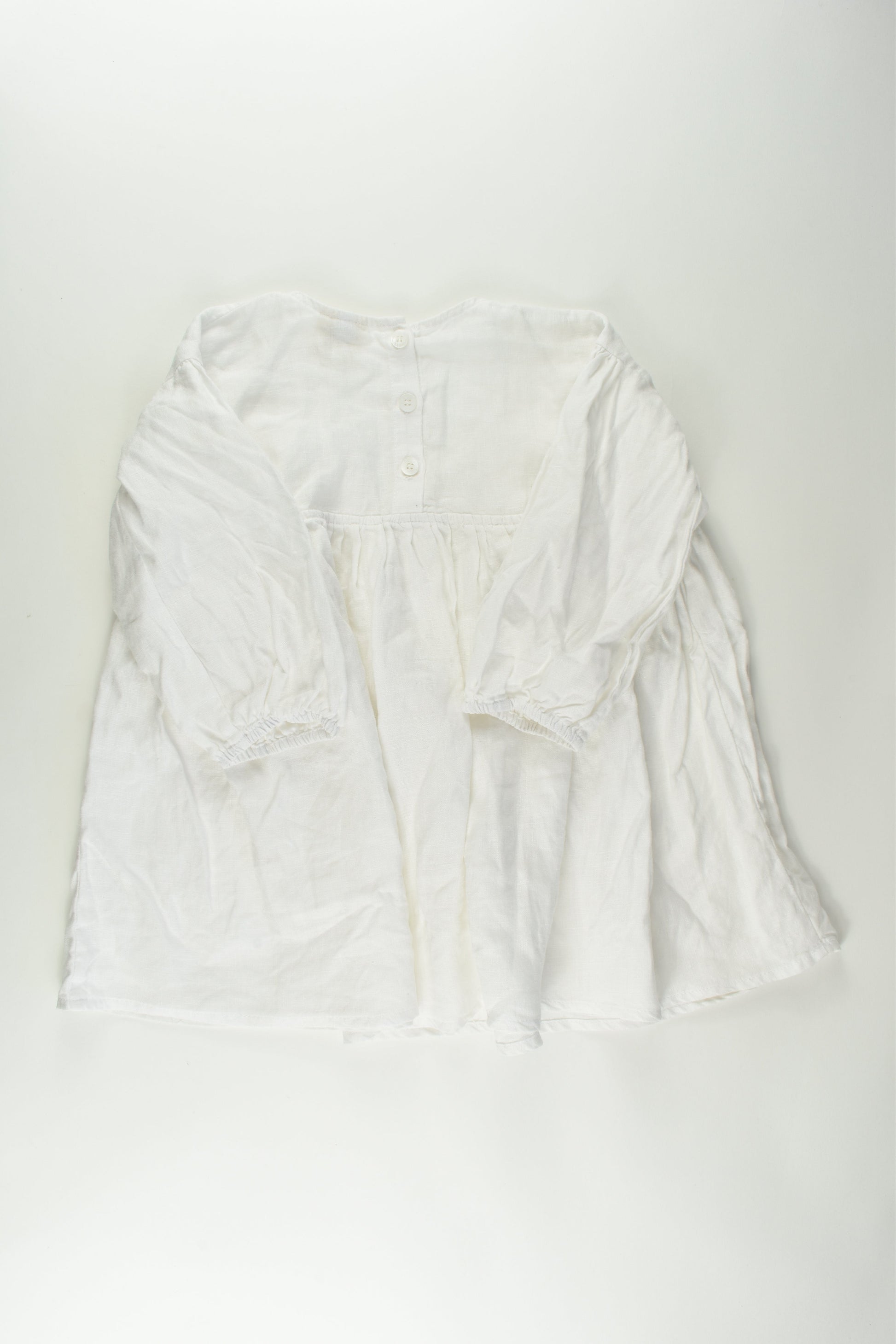 Marlow and Mae Size 4 Linen Blouse