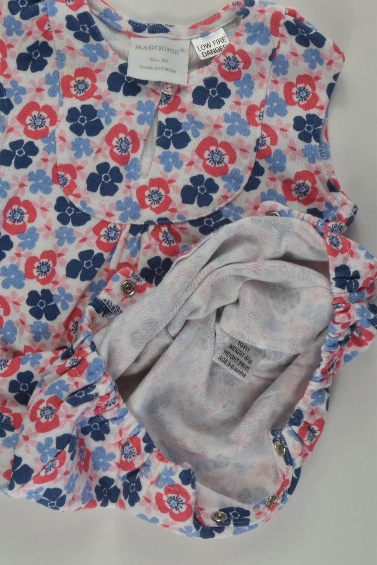 Marquise Size 00 Floral Short Romper