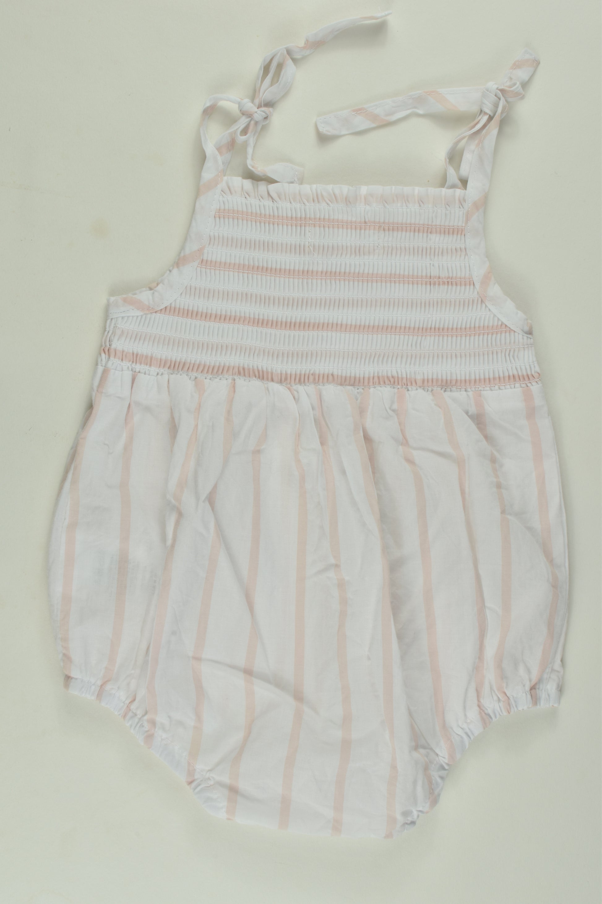 Miann & Co Size 000 Bubble Romper