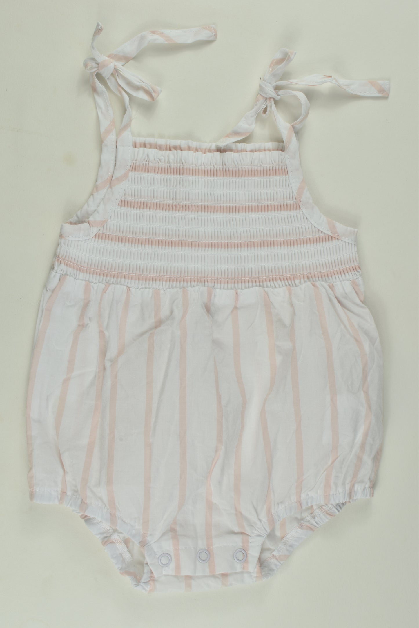 Miann & Co Size 000 Bubble Romper